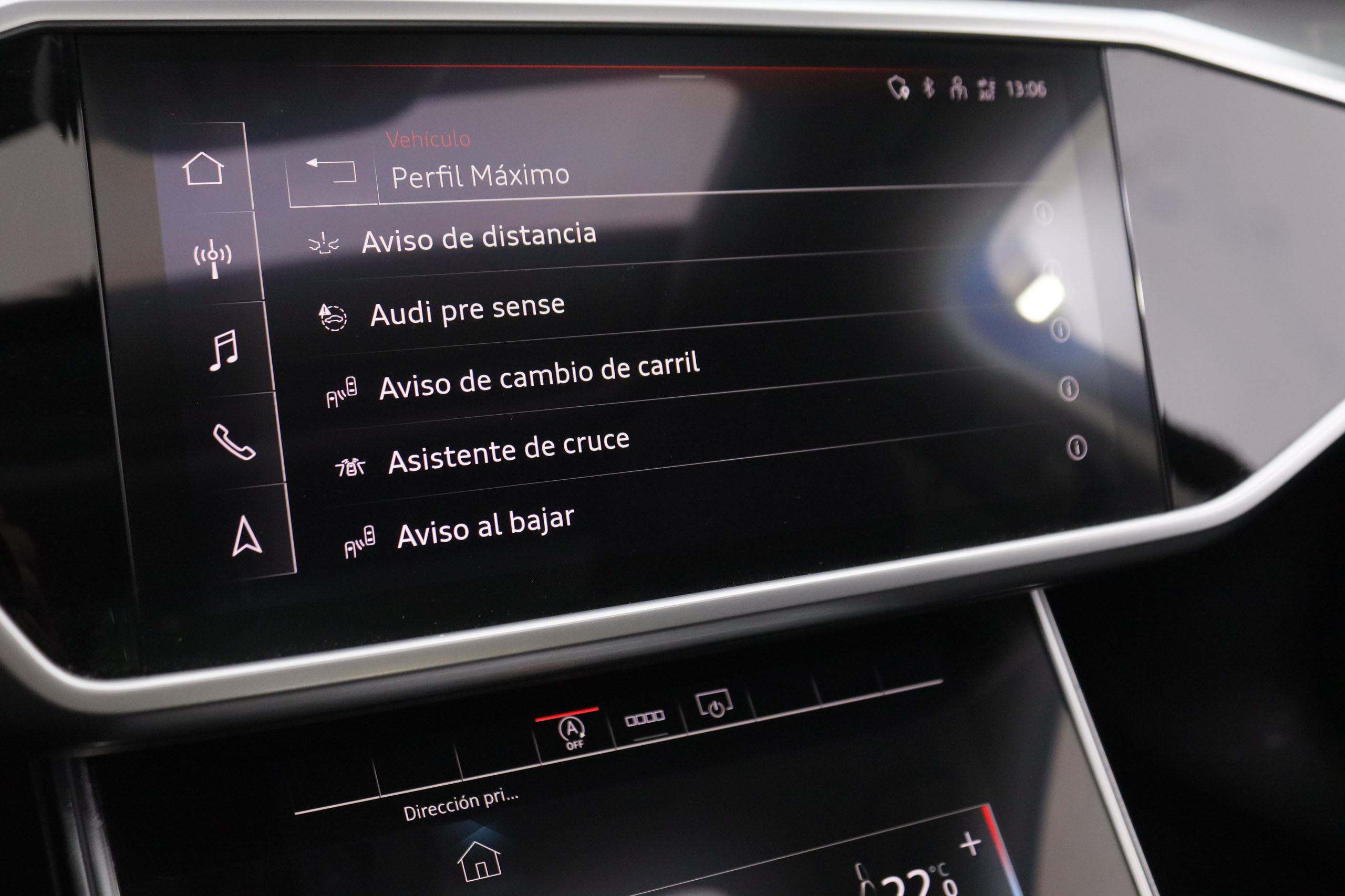 Audi A6 AVANT 2.0 SPORT STRONIC 40TDI AUTO 204CV 5P # IVA DEDUCIBLE, TECHO ELEC PANORAMICO DOBLE, NAVY foto 29