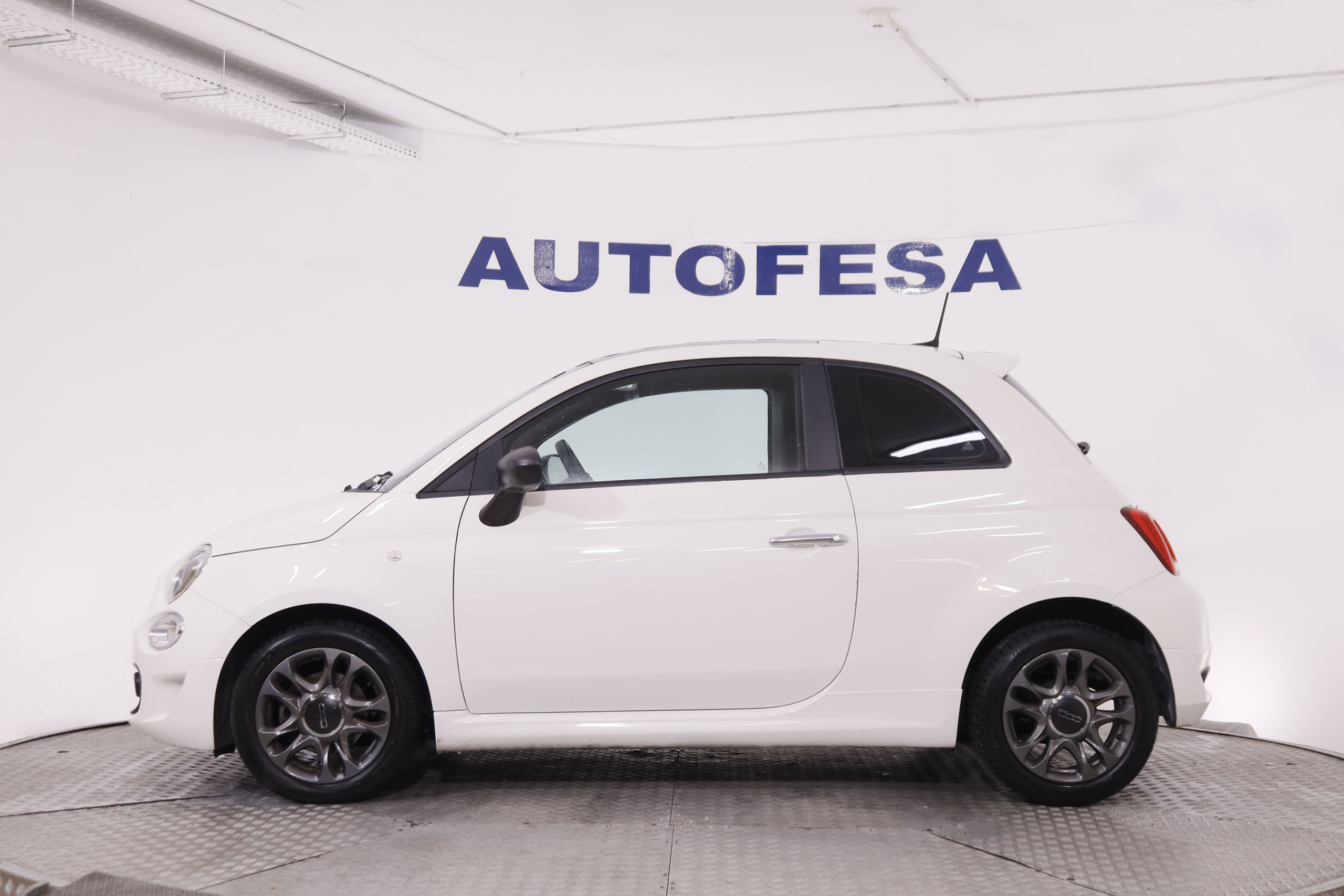 Fiat 500 1.0 MHEV SPORT CONNECT 70CV 3P # TECHO PANORAMICO, PARKTRONIC foto 13