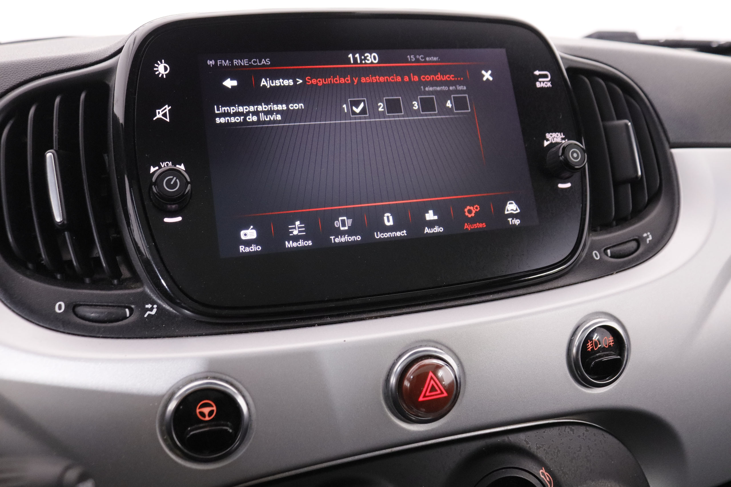 Fiat 500 1.0 MHEV SPORT CONNECT 70CV 3P # TECHO PANORAMICO, PARKTRONIC foto 20