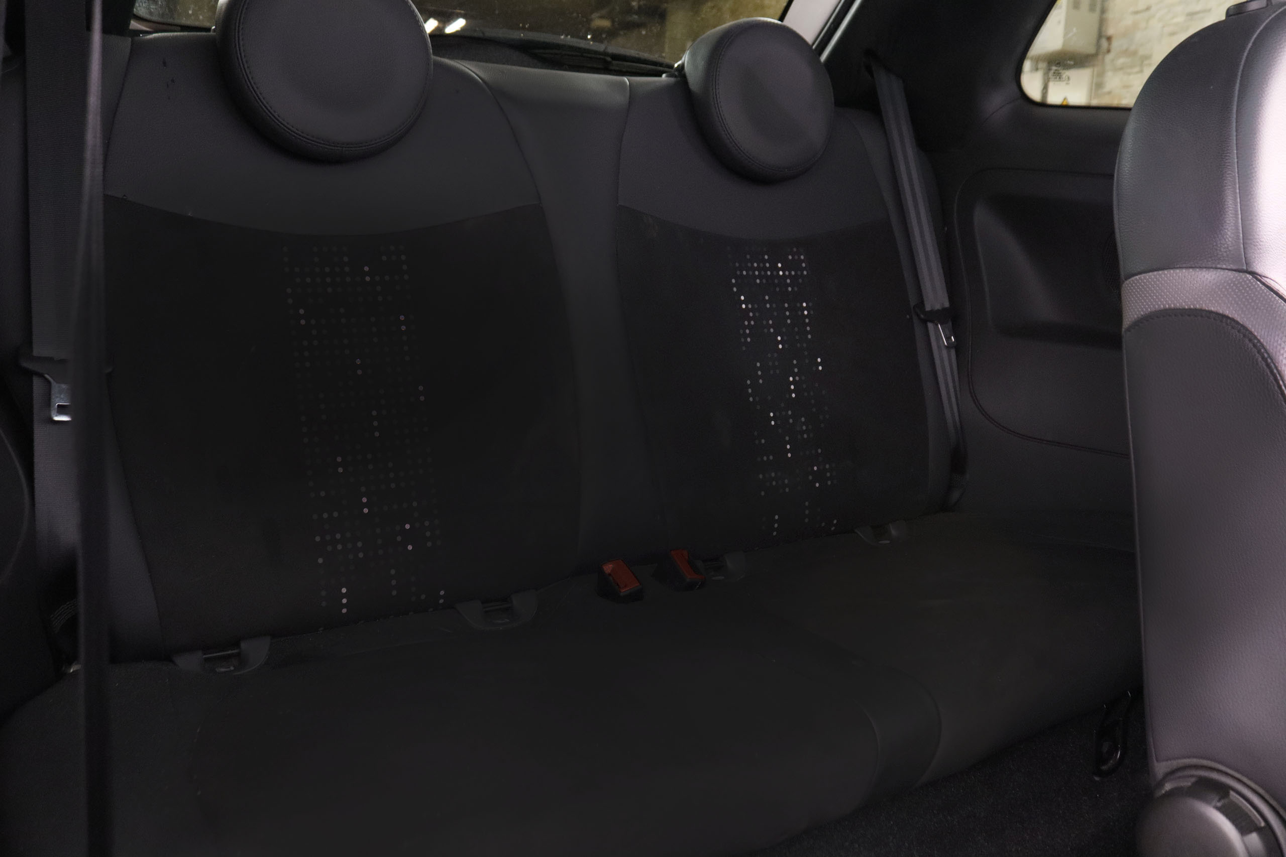 Fiat 500 1.0 MHEV SPORT CONNECT 70CV 3P # TECHO PANORAMICO, PARKTRONIC foto 24