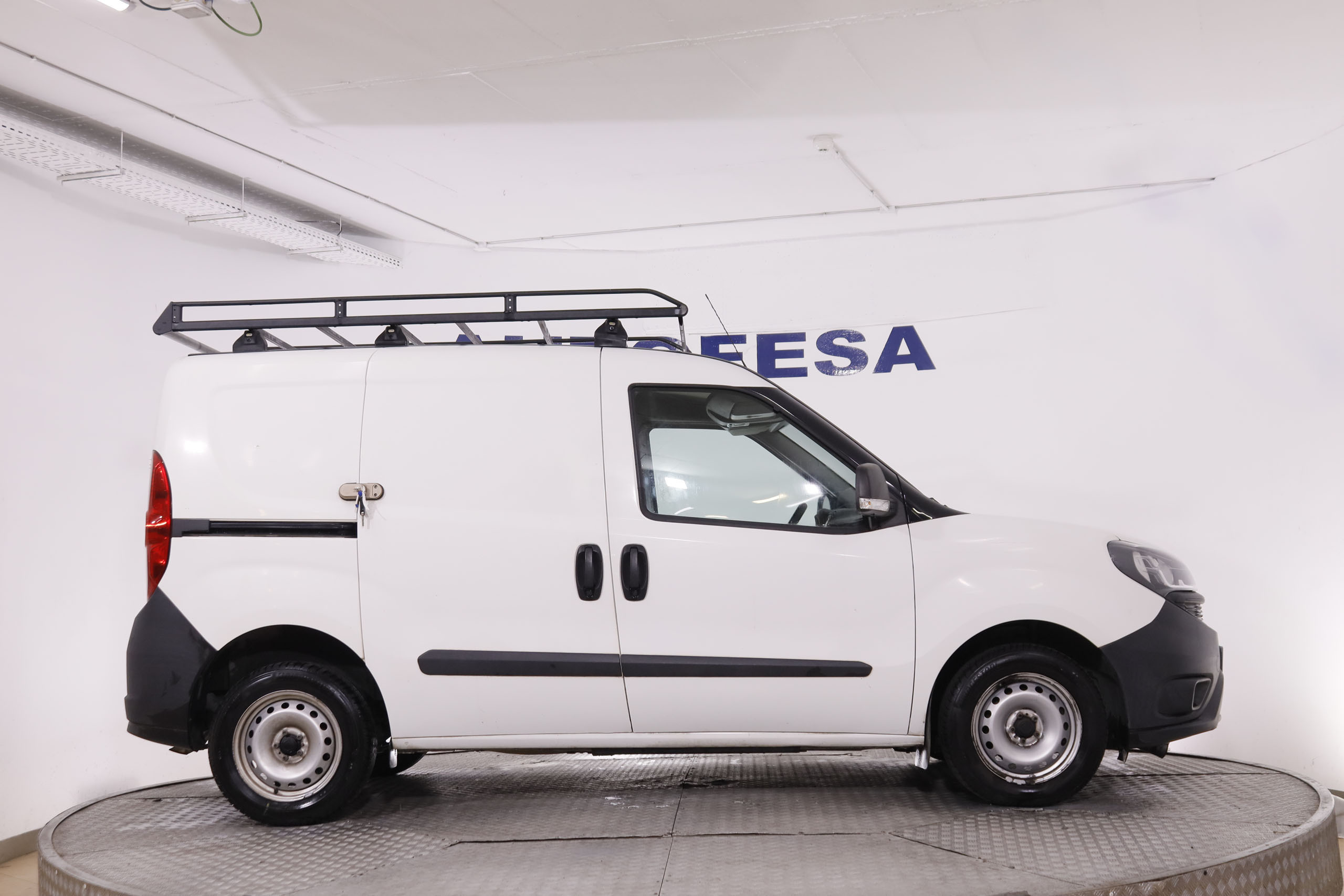 Fiat Doblo 1.3 CARGO BASE PLUS 95CV 2P # IVA DEDUCIBLE foto 13