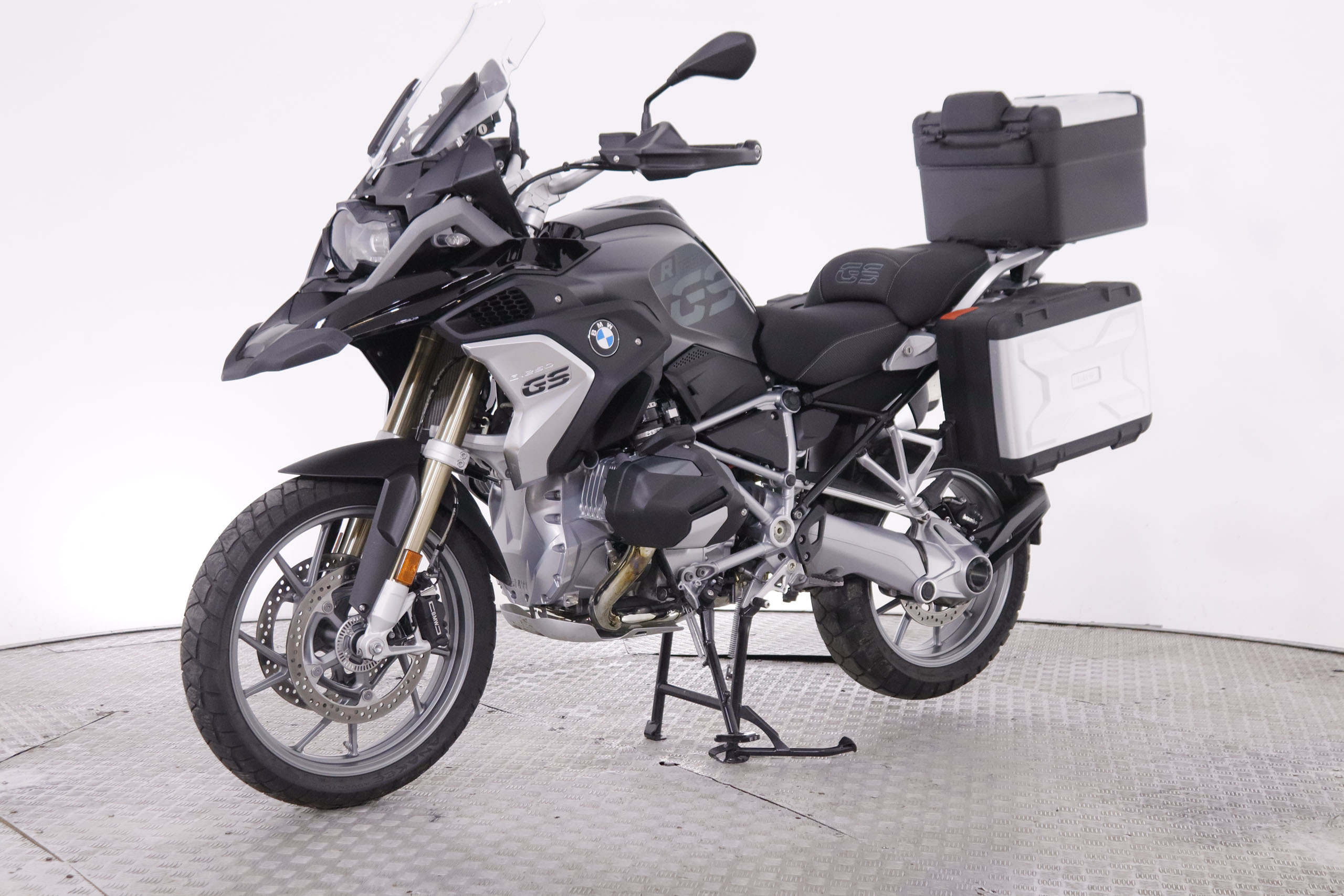 BMW R1250 GS R1250 GS 136CV ABS, FAROS LED, KIT MALETAS foto 2