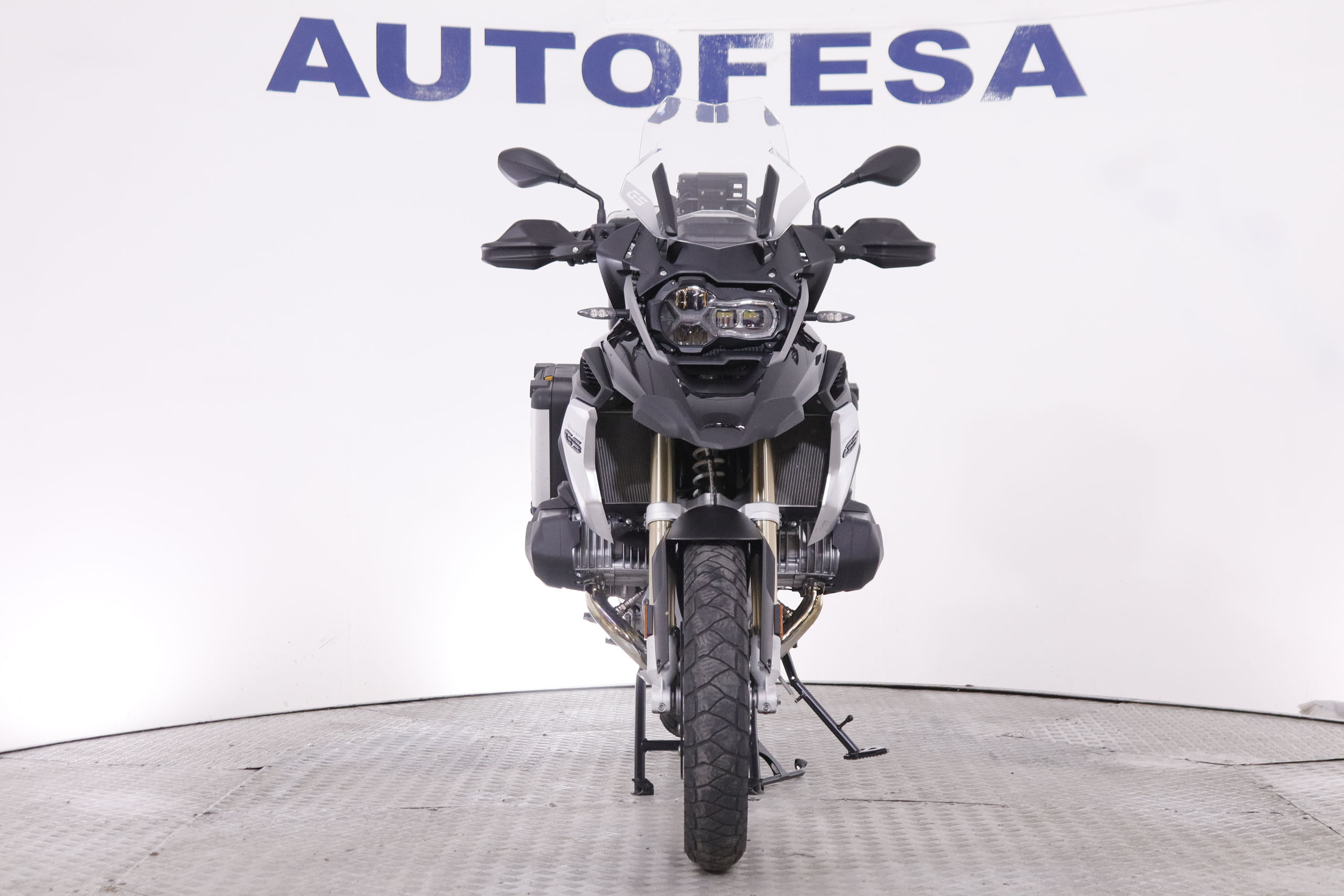 BMW R1250 GS R1250 GS 136CV ABS, FAROS LED, KIT MALETAS foto 3