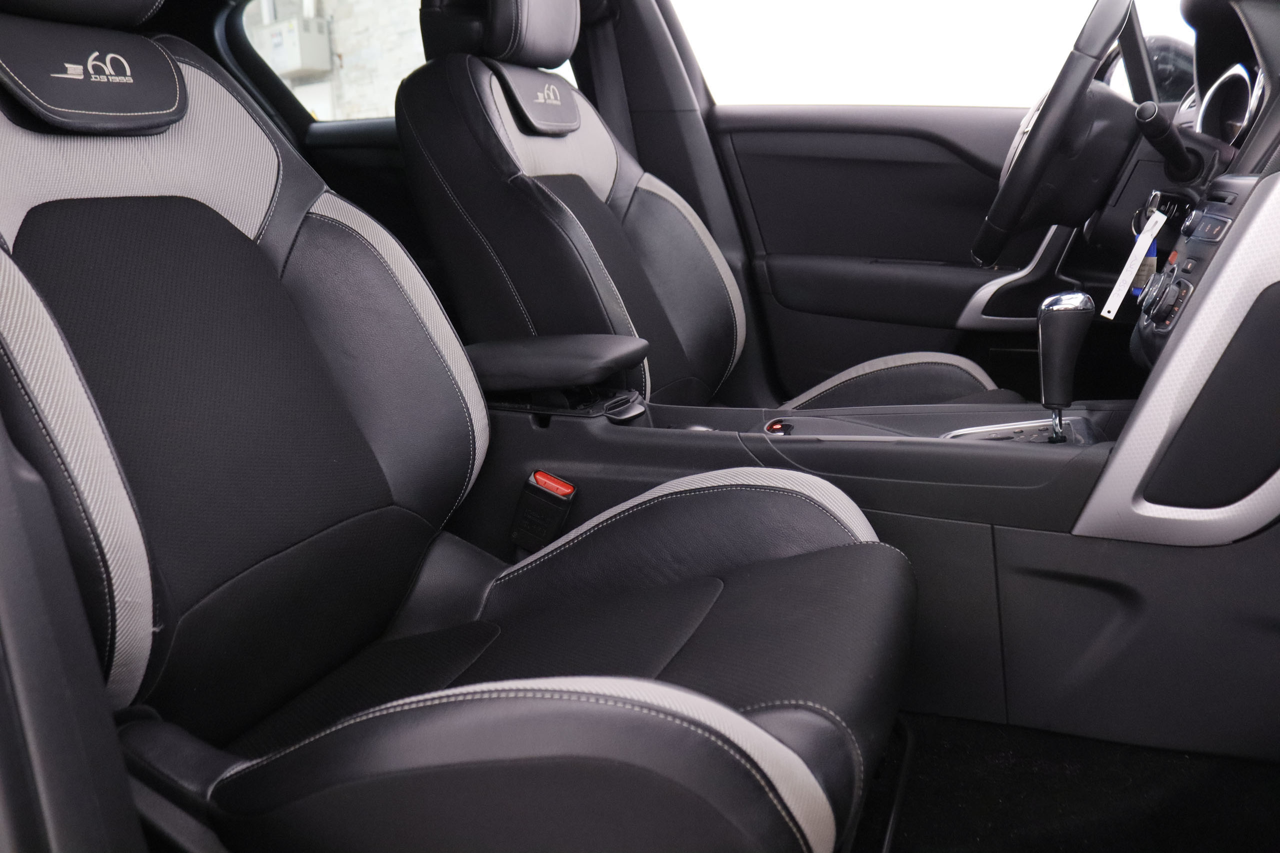 Citroen Ds4 1.6 BLUE HDI EXCLUSIVE AUTO 120CV 5P # NAVY, PARKTRONIC foto 24