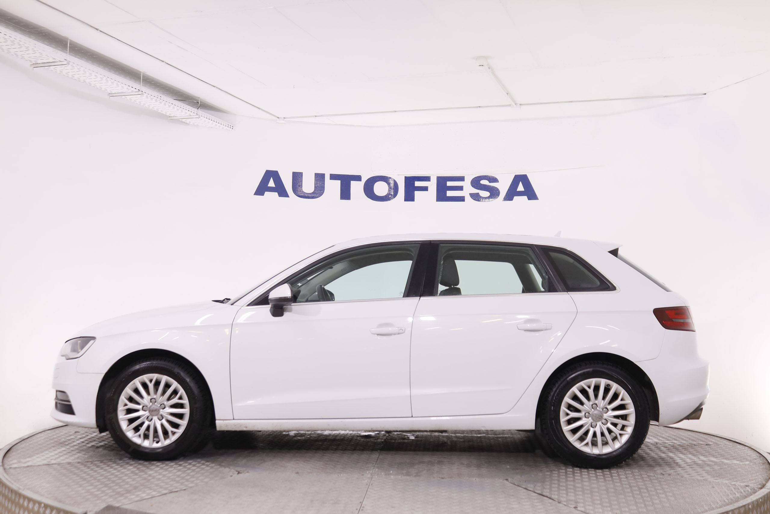 Audi A3 1.4 TFSI SPORTBACK AMBIENTE 125CV 5P # NAVY, PARKTRONIC foto 9