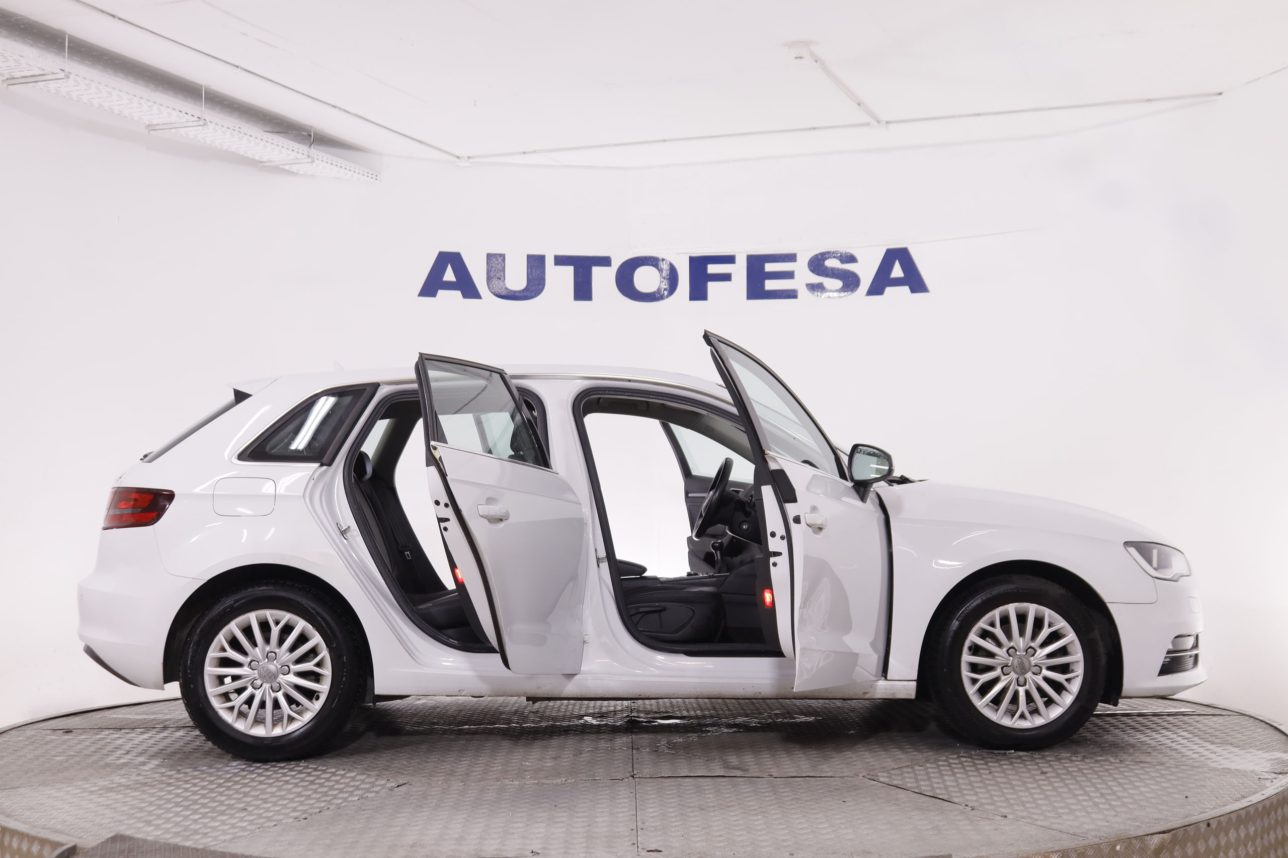 Audi A3 1.4 TFSI SPORTBACK AMBIENTE 125CV 5P # NAVY, PARKTRONIC foto 11