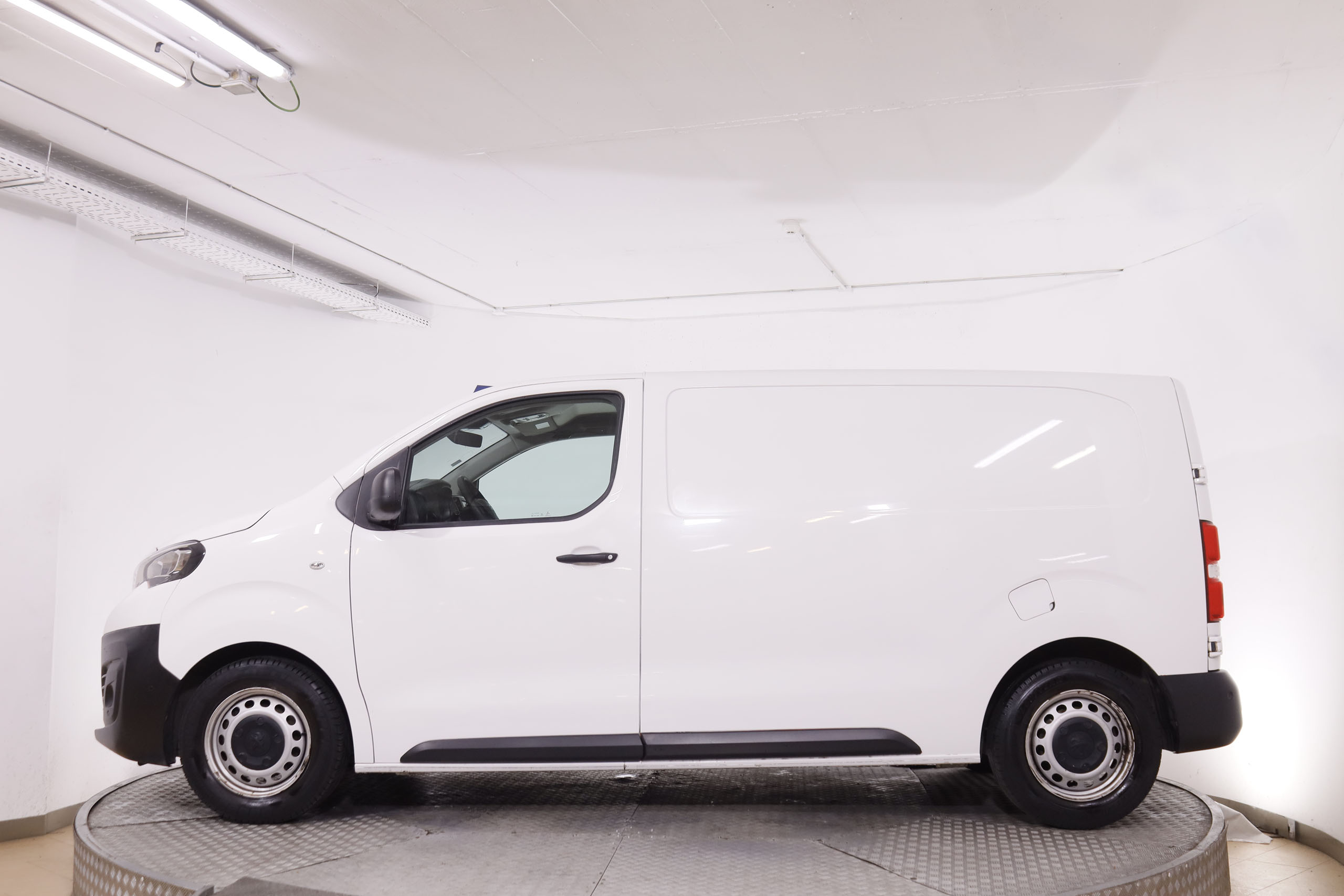 Peugeot Expert 1.5 BLUE HDI STANDART PREMIUM 120CV 3P # VENTA SOLO PROFESIONALES, NAVY, PARKTRONIC foto 9