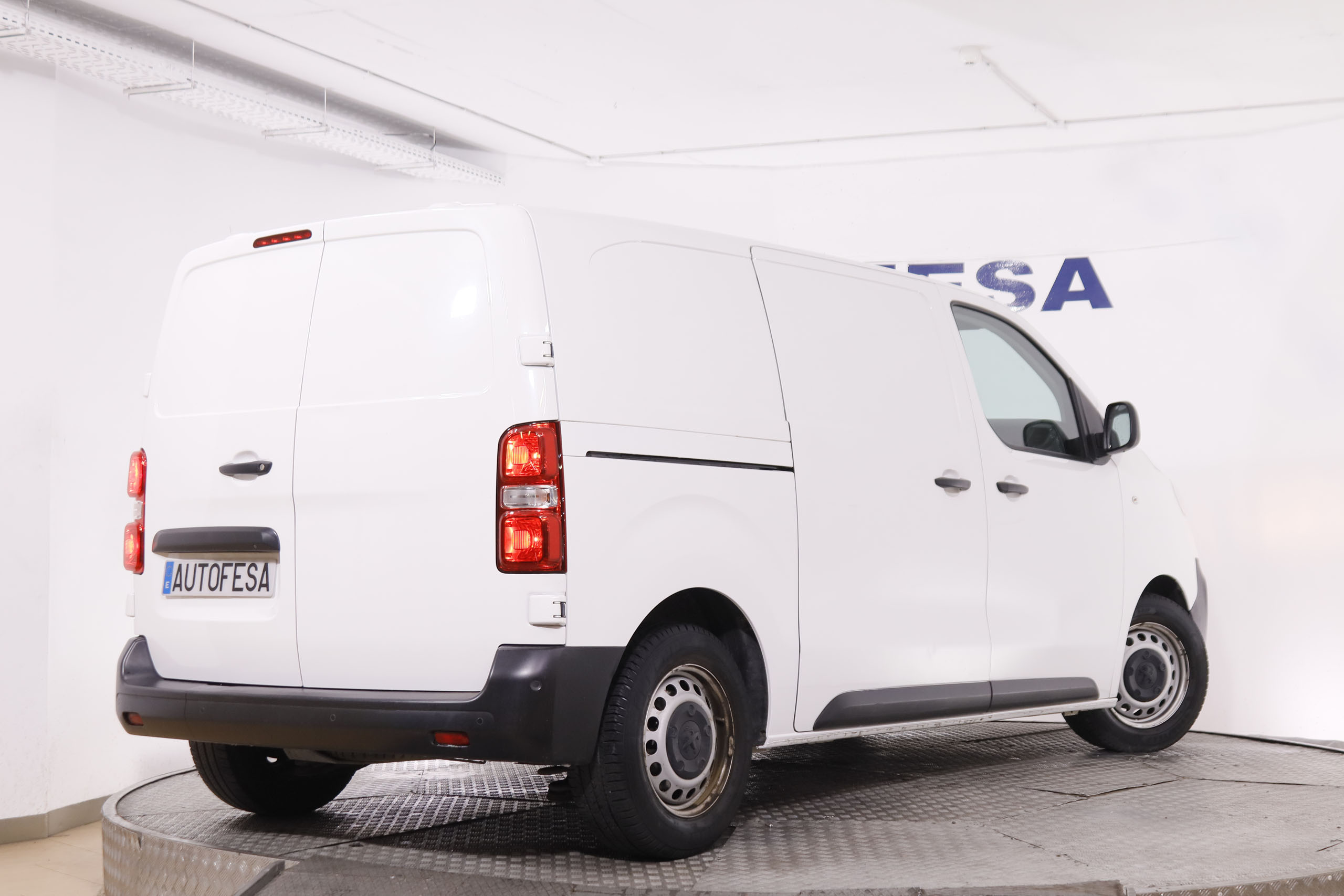 Peugeot Expert 1.5 BLUE HDI STANDART PREMIUM 120CV 3P # VENTA SOLO PROFESIONALES, NAVY, PARKTRONIC foto 5