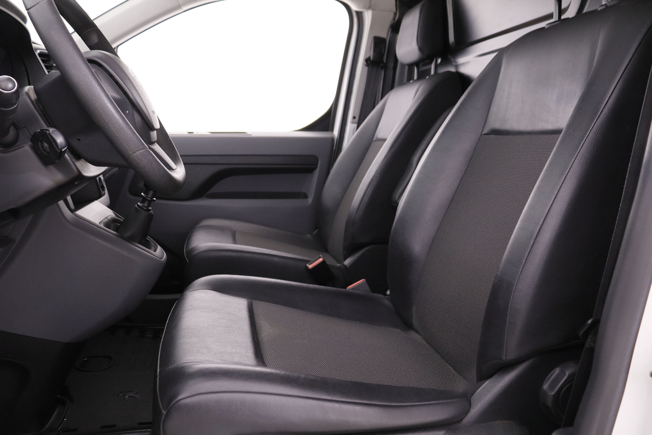 Peugeot Expert 1.5 BLUE HDI STANDART PREMIUM 120CV 3P # VENTA SOLO PROFESIONALES, NAVY, PARKTRONIC foto 23