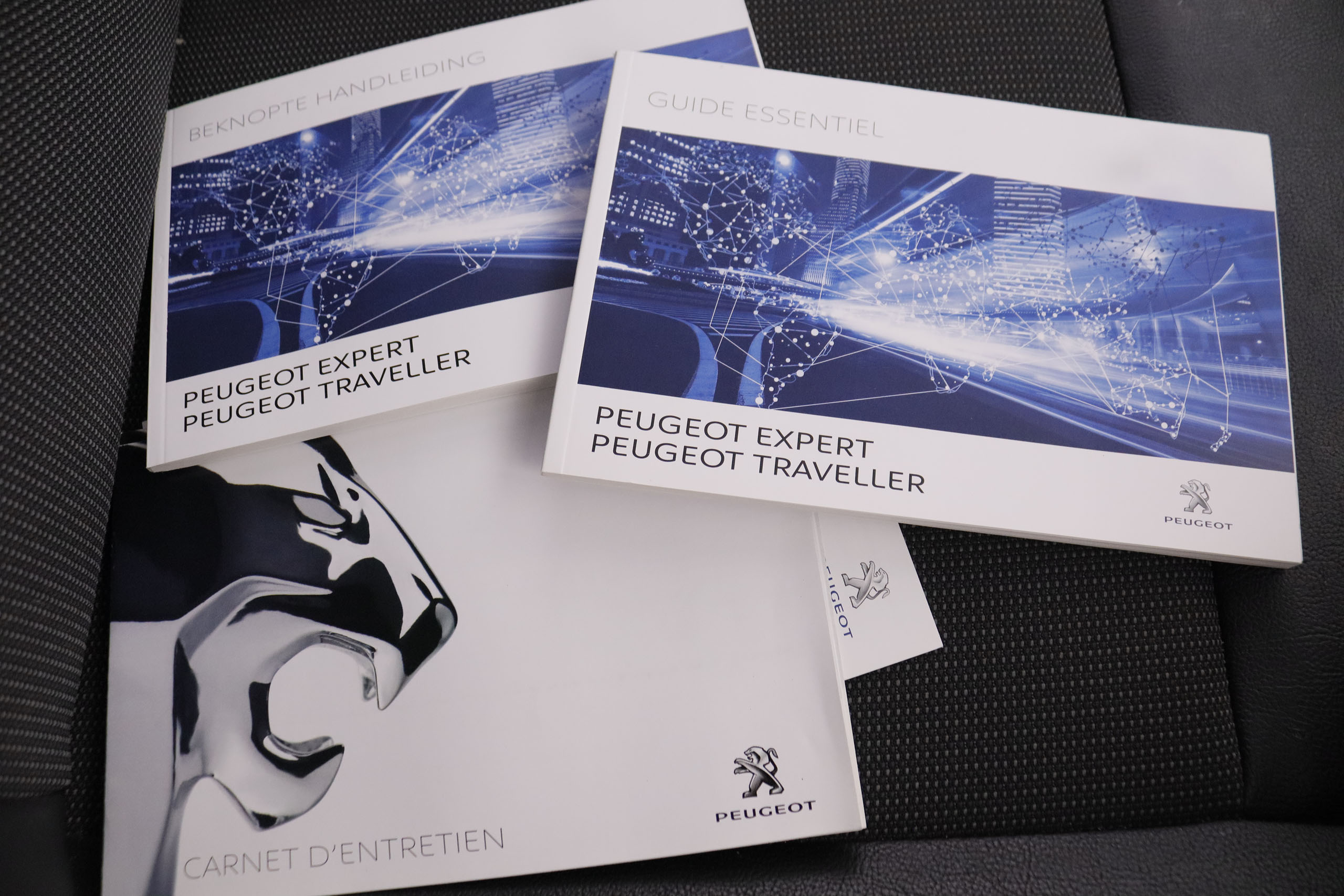 Peugeot Expert 1.5 BLUE HDI STANDART PREMIUM 120CV 3P # VENTA SOLO PROFESIONALES, NAVY, PARKTRONIC foto 25