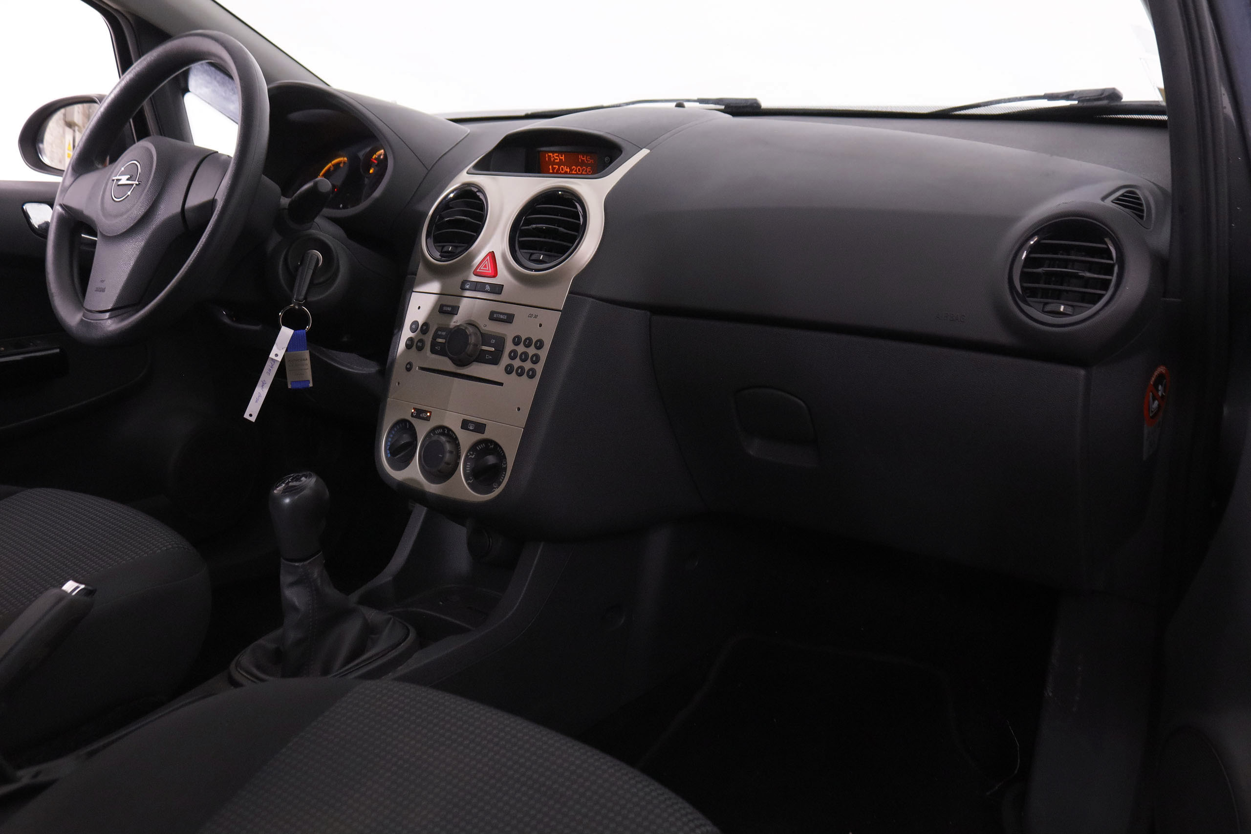 Opel Corsa 1.2 TWINPORT 85CV 3P foto 15