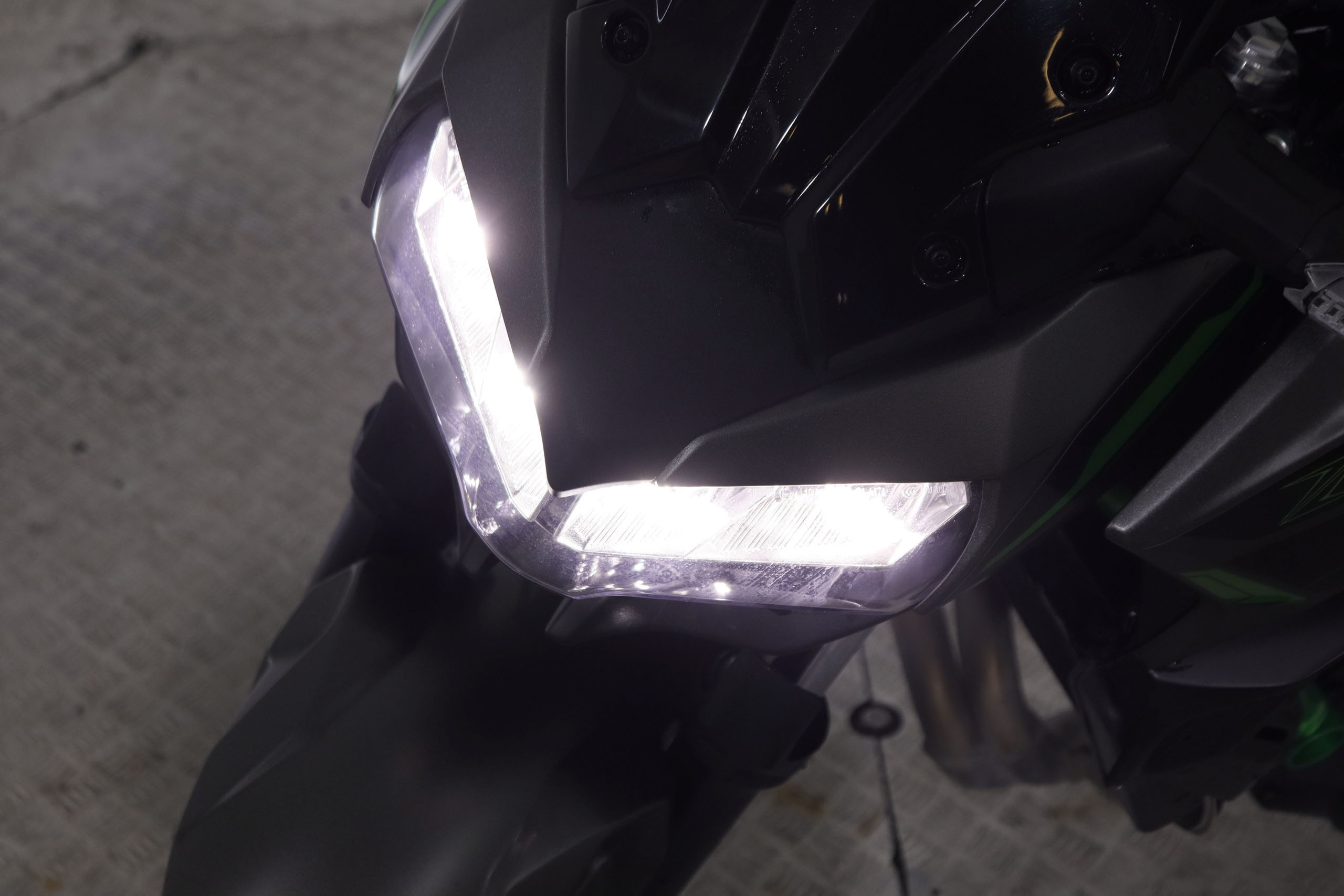 Kawasaki Z 650 Z650 ABS 68CV # FAROS LED foto 18
