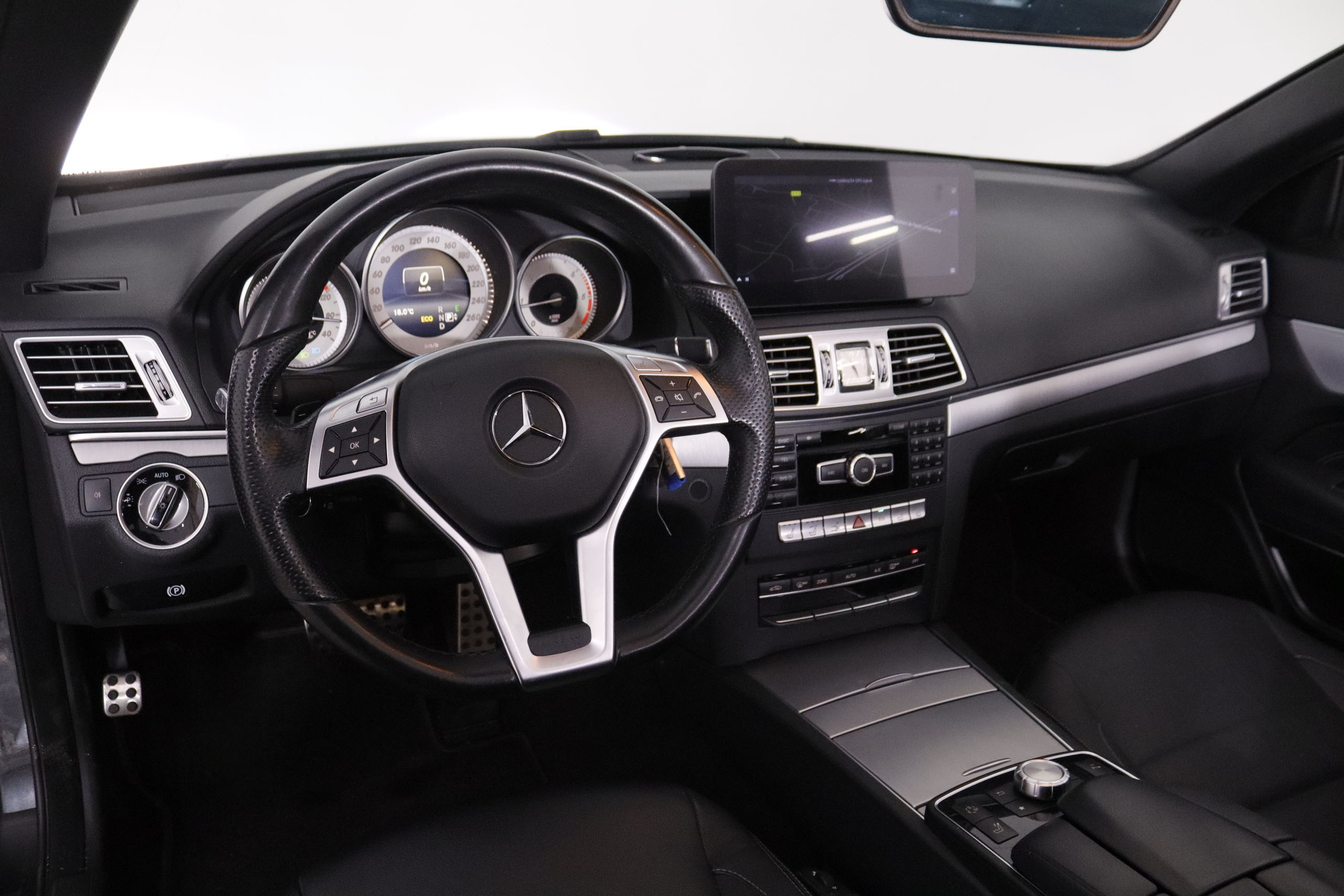 Mercedes-benz E 220 CLASE E E220 CDI AMG LINE CABRIO AUTO 170CV 2P # CUERO, PAQUETE TERMICO foto 15