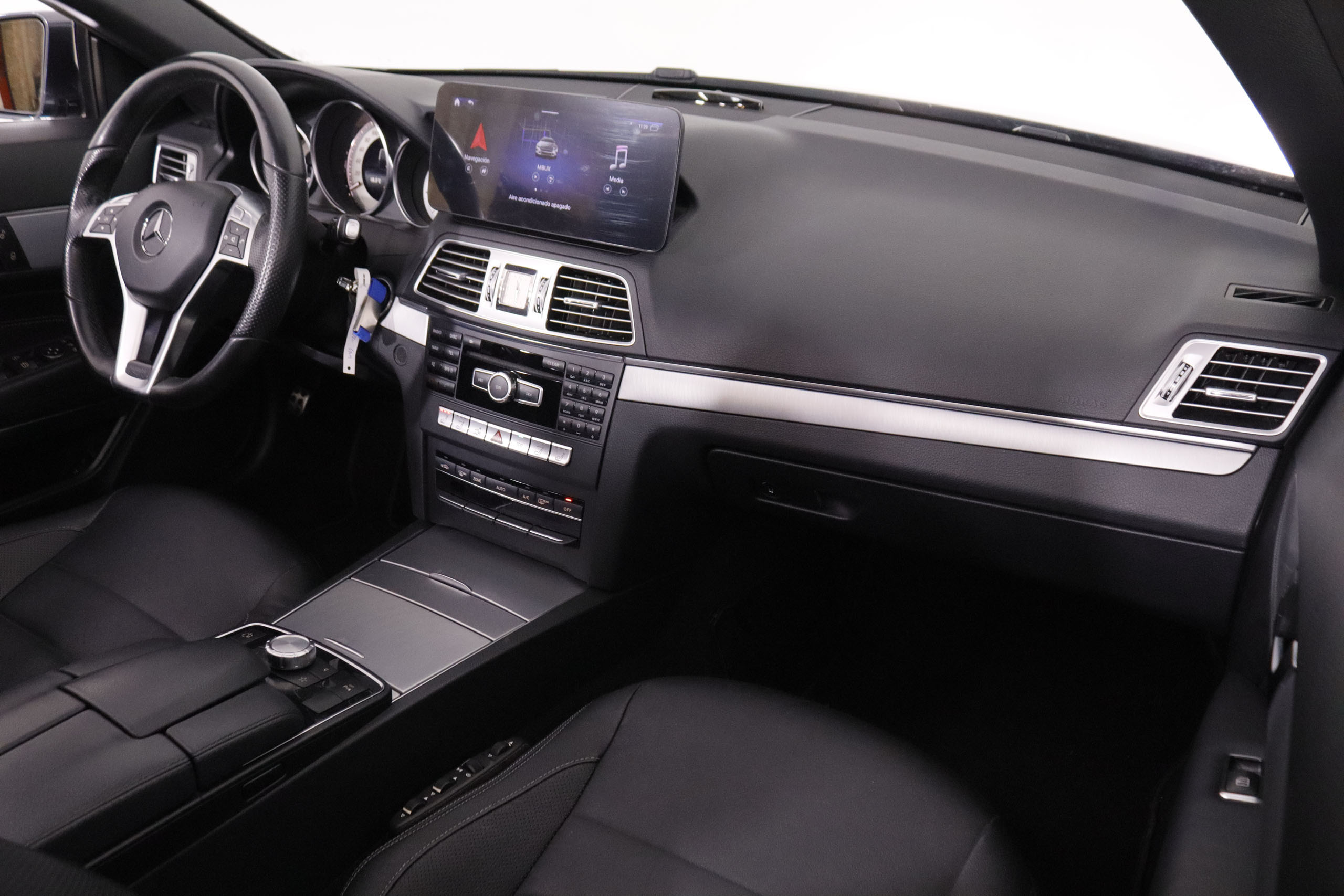 Mercedes-benz E 220 CLASE E E220 CDI AMG LINE CABRIO AUTO 170CV 2P # CUERO, PAQUETE TERMICO foto 17