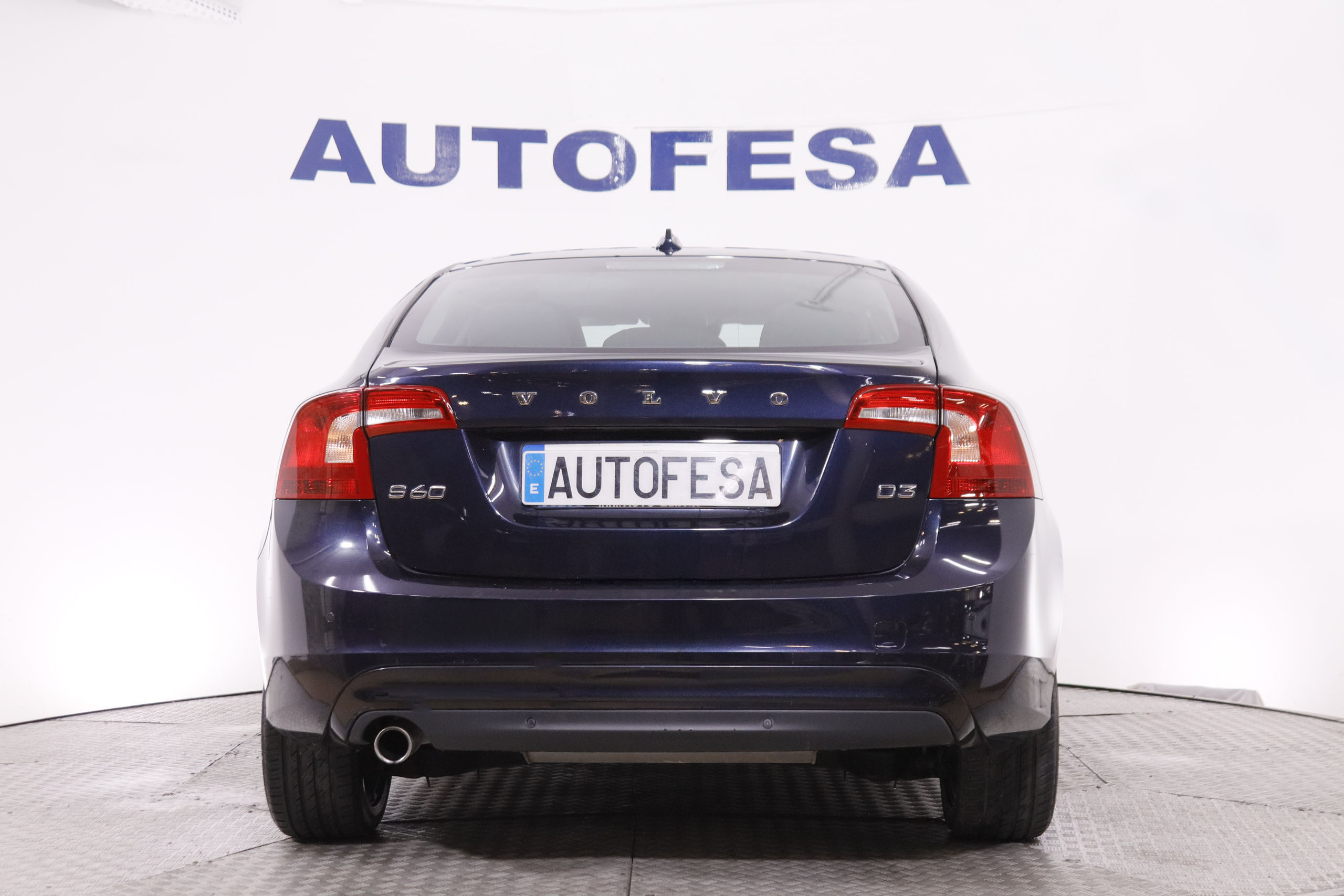 Volvo S60 2.0 D3 MOMENTUM 150CV 4P # NAVY foto 6