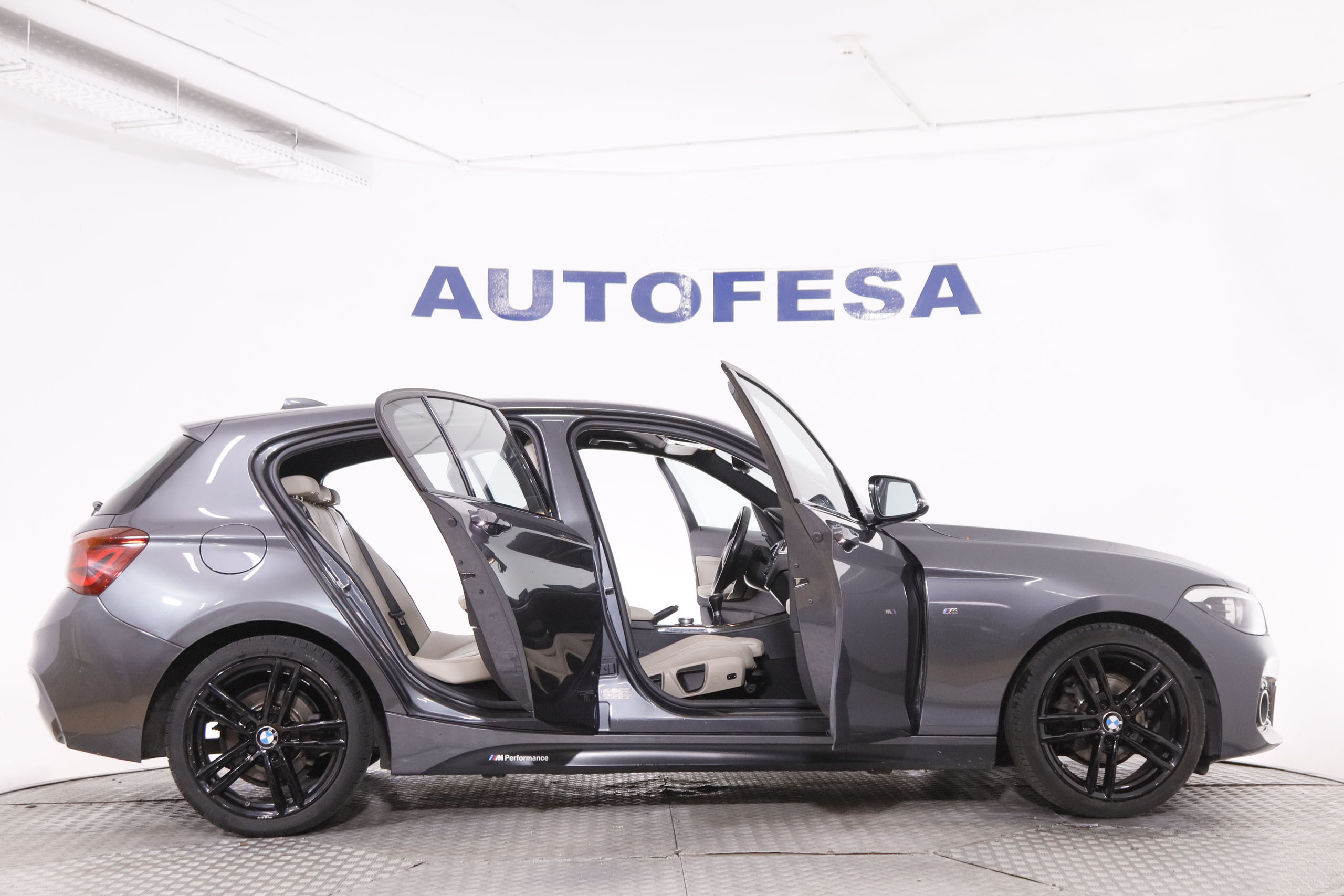 BMW 118 SERIE 1 118I M SPORT 136CV 5P # CUERO, NAVY, PARKTRONIC foto 10