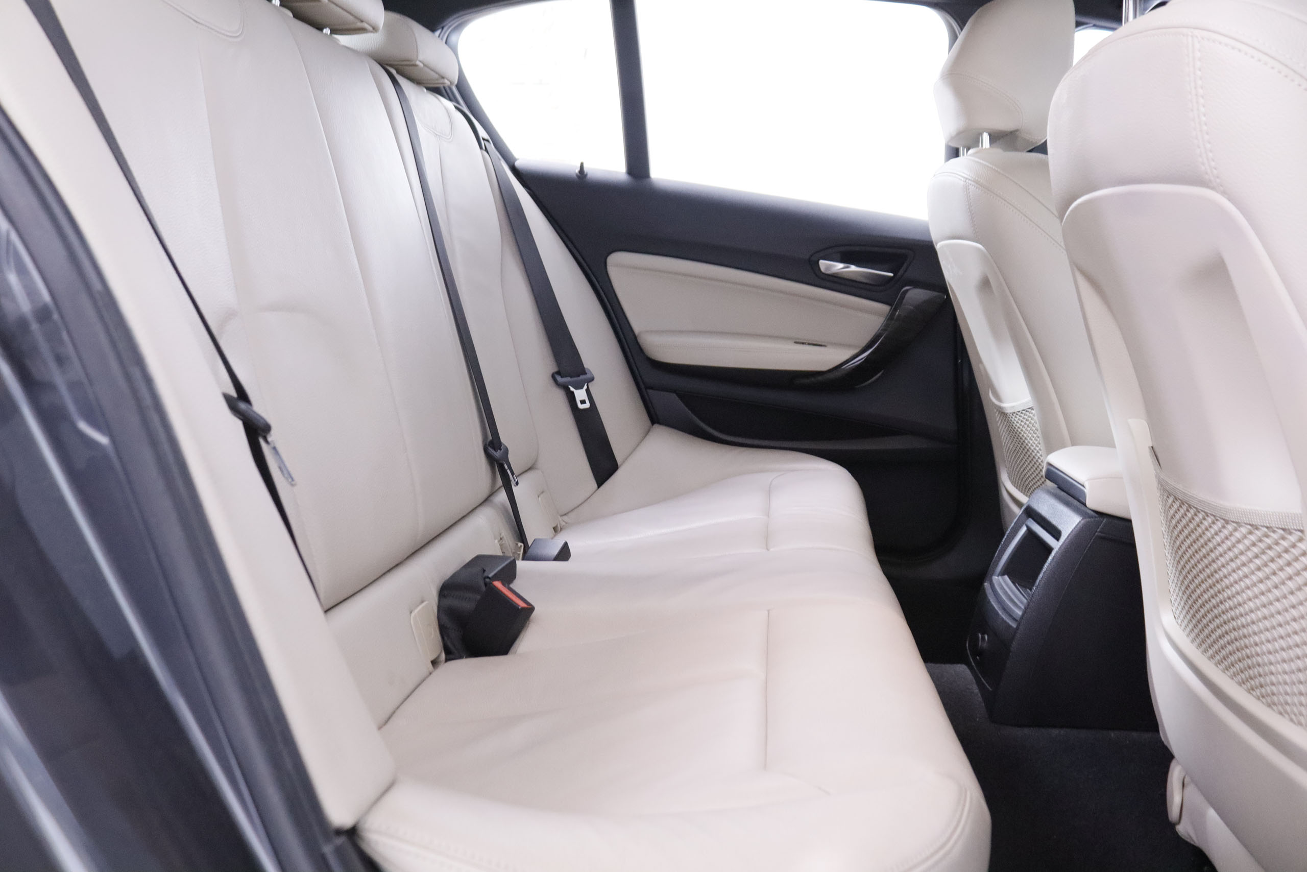 BMW 118 SERIE 1 118I M SPORT 136CV 5P # CUERO, NAVY, PARKTRONIC foto 26