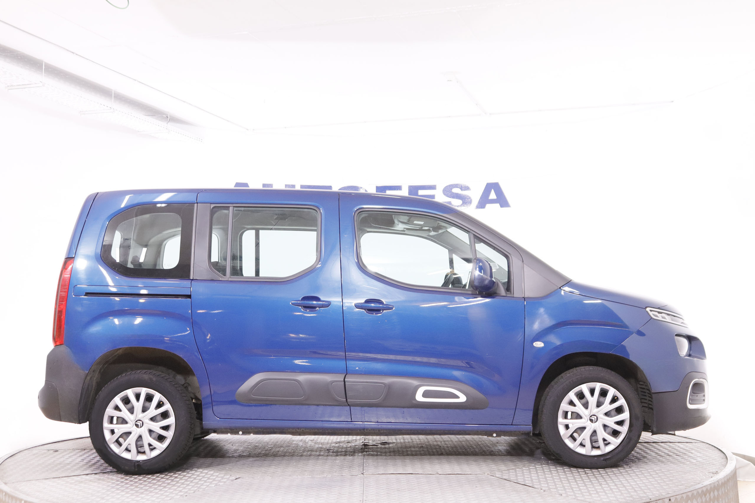 Citroen Berlingo 1.5 HDI FEEL TALLA M 130CV 5P # NAVY, PARKTRONIC foto 13