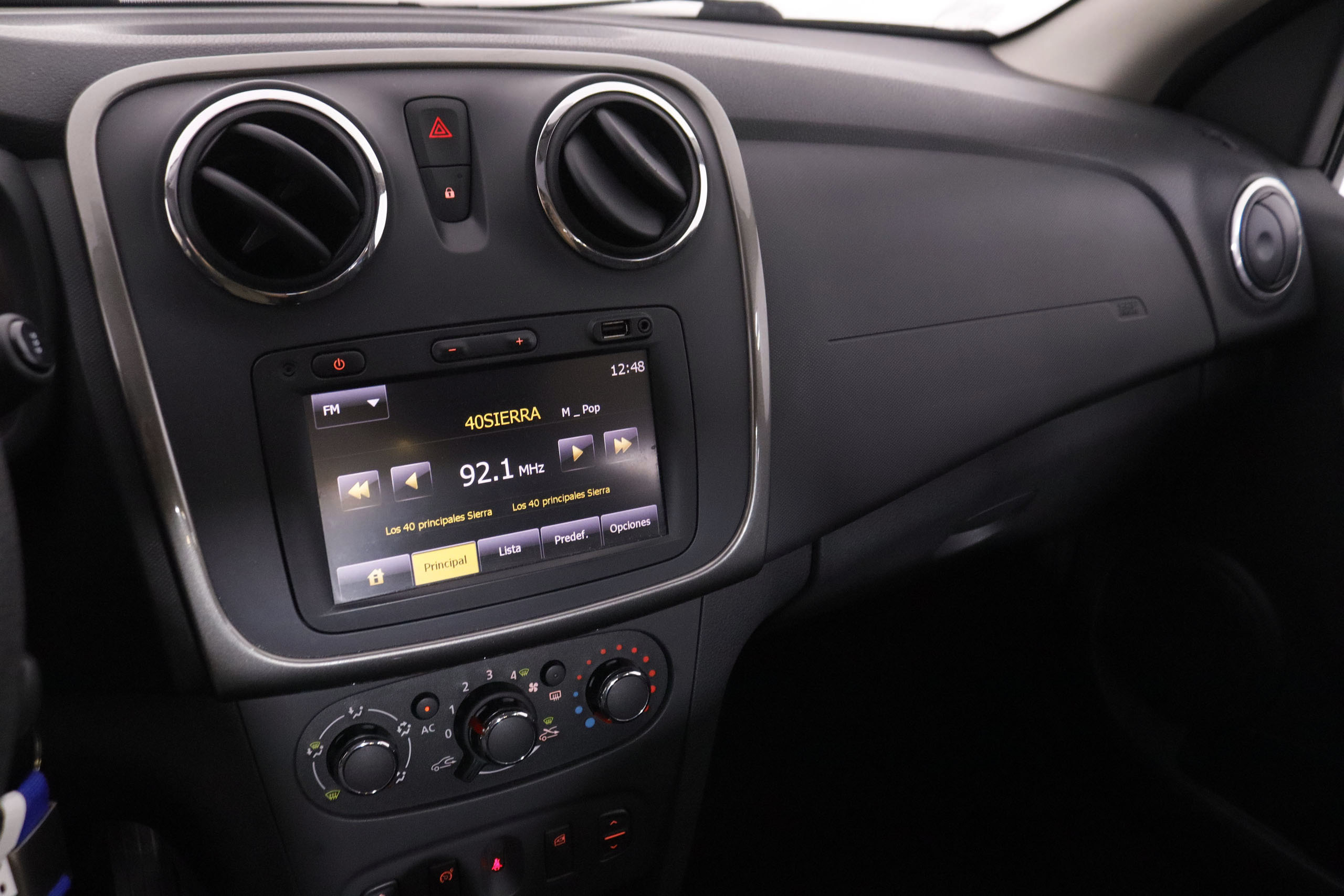 Dacia Logan 1.5 TCE LAUREATE 90CV 4P #PARKTRONIC foto 18