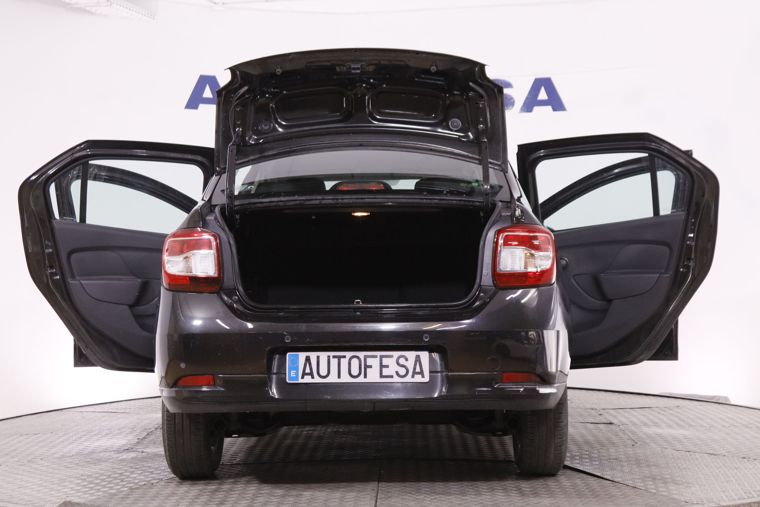 Dacia Logan 1.5 TCE LAUREATE 90CV 4P #PARKTRONIC foto 11