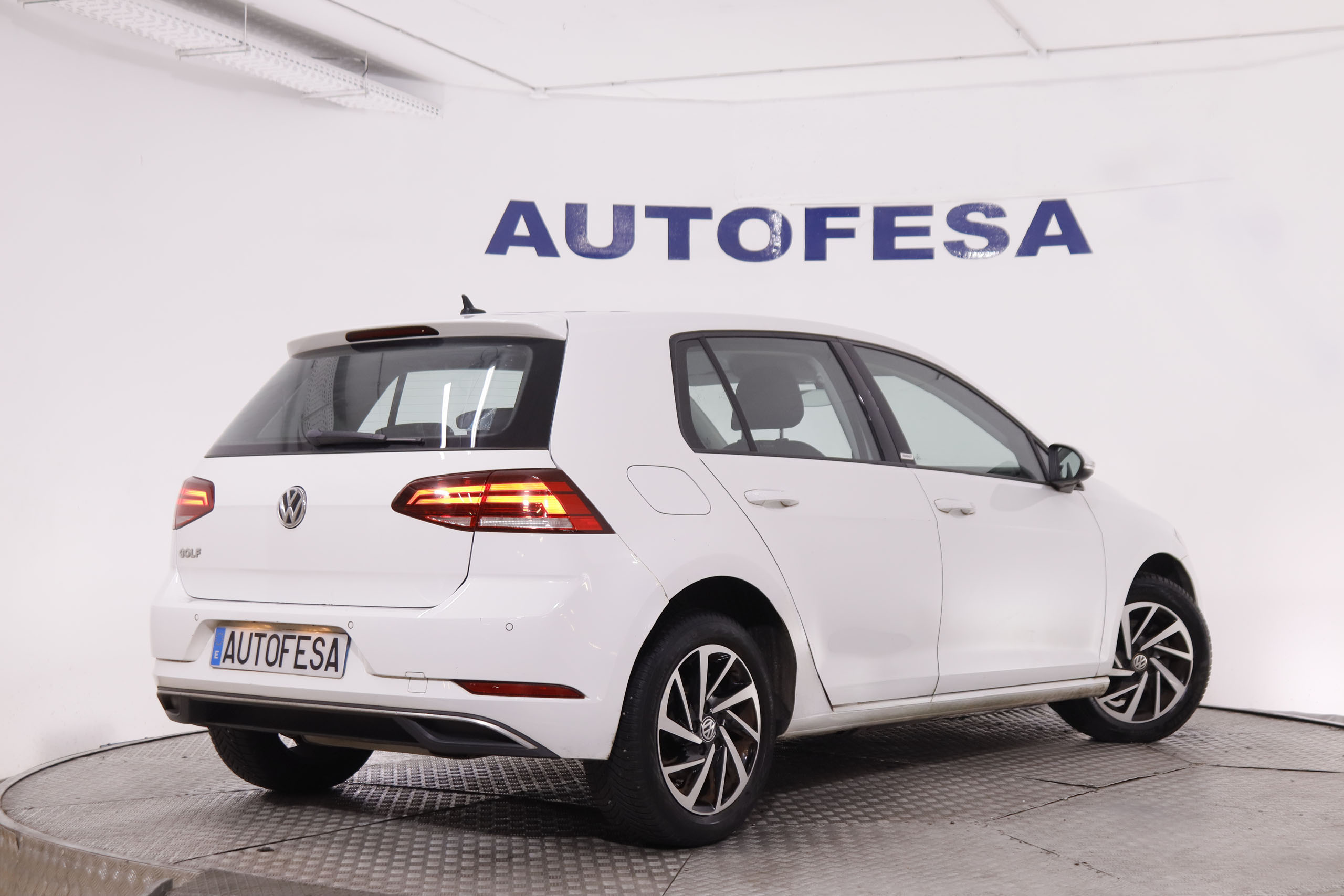 Volkswagen Golf 1.6 TDI ADVANCE 115CV 5P # NAVY, PARKTRONIC foto 5