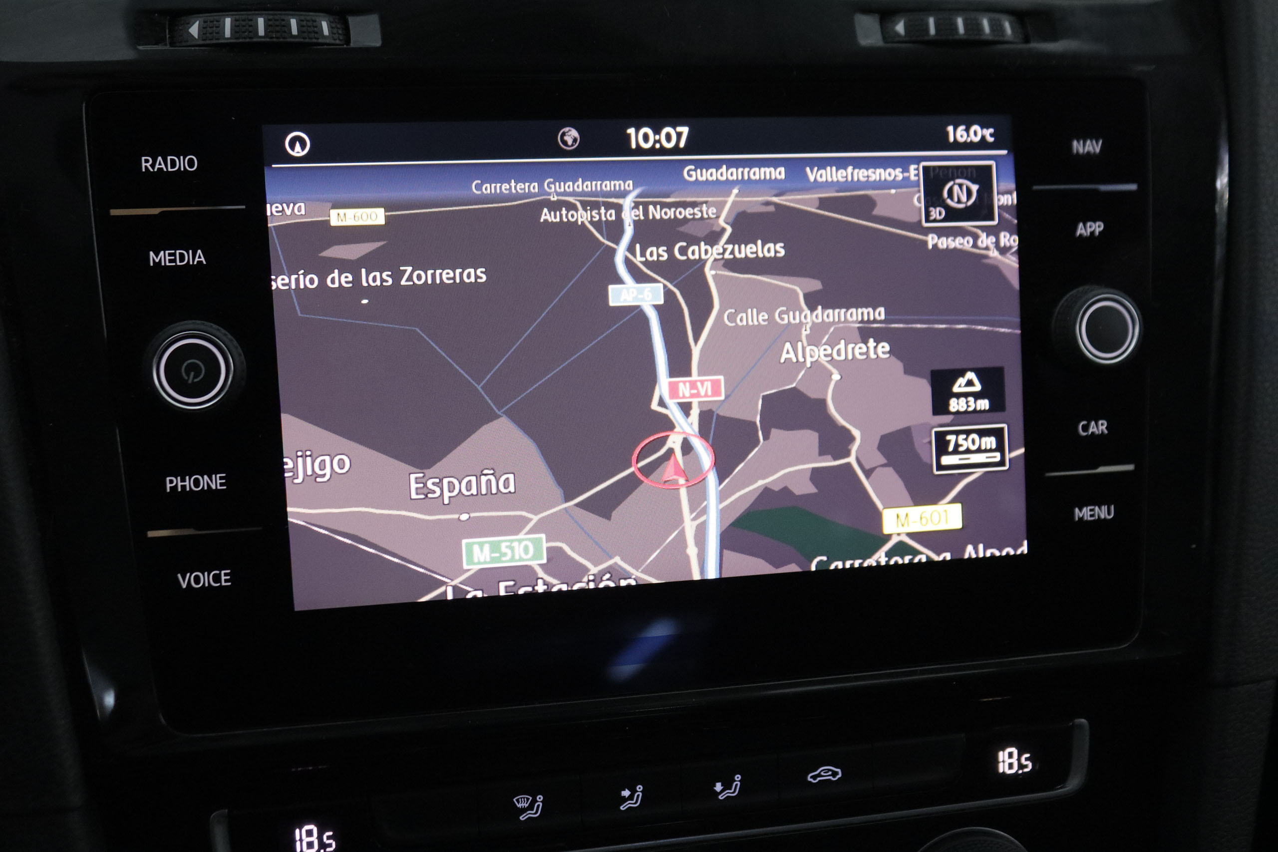 Volkswagen Golf 1.6 TDI ADVANCE 115CV 5P # NAVY, PARKTRONIC foto 19