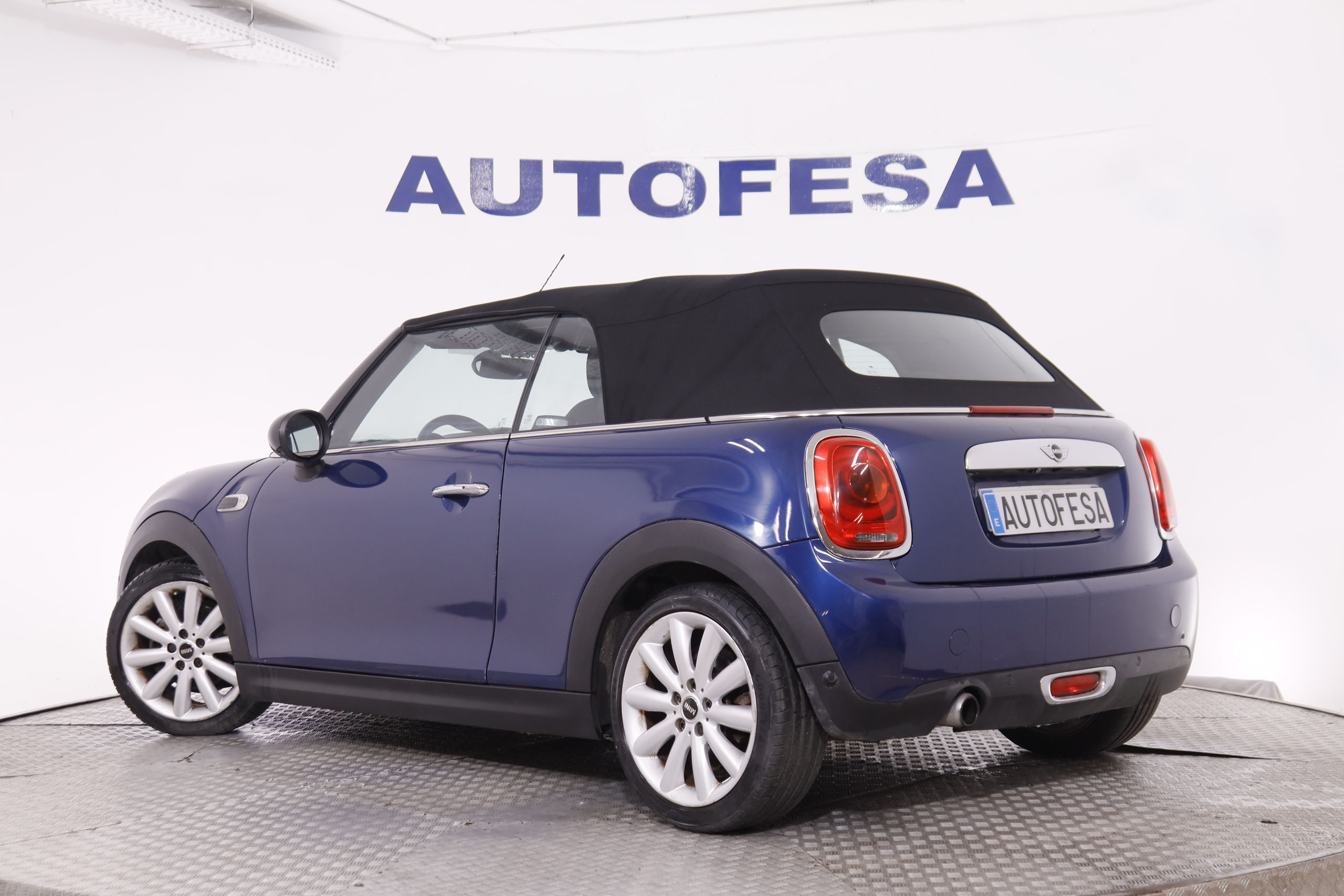 Mini Cooper Cabrio 1.5 CABRIO FINTION EXQUISITE AUTO 136CV 2P # NAVY, PARKTRONIC foto 9