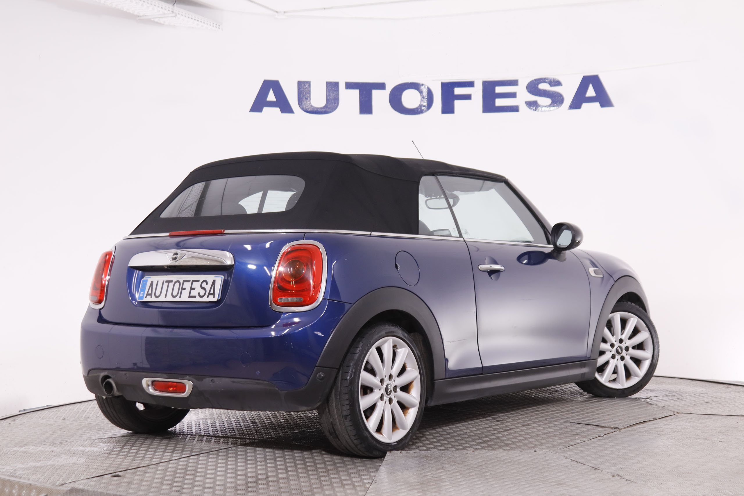 Mini Cooper Cabrio 1.5 CABRIO FINTION EXQUISITE AUTO 136CV 2P # NAVY, PARKTRONIC foto 14