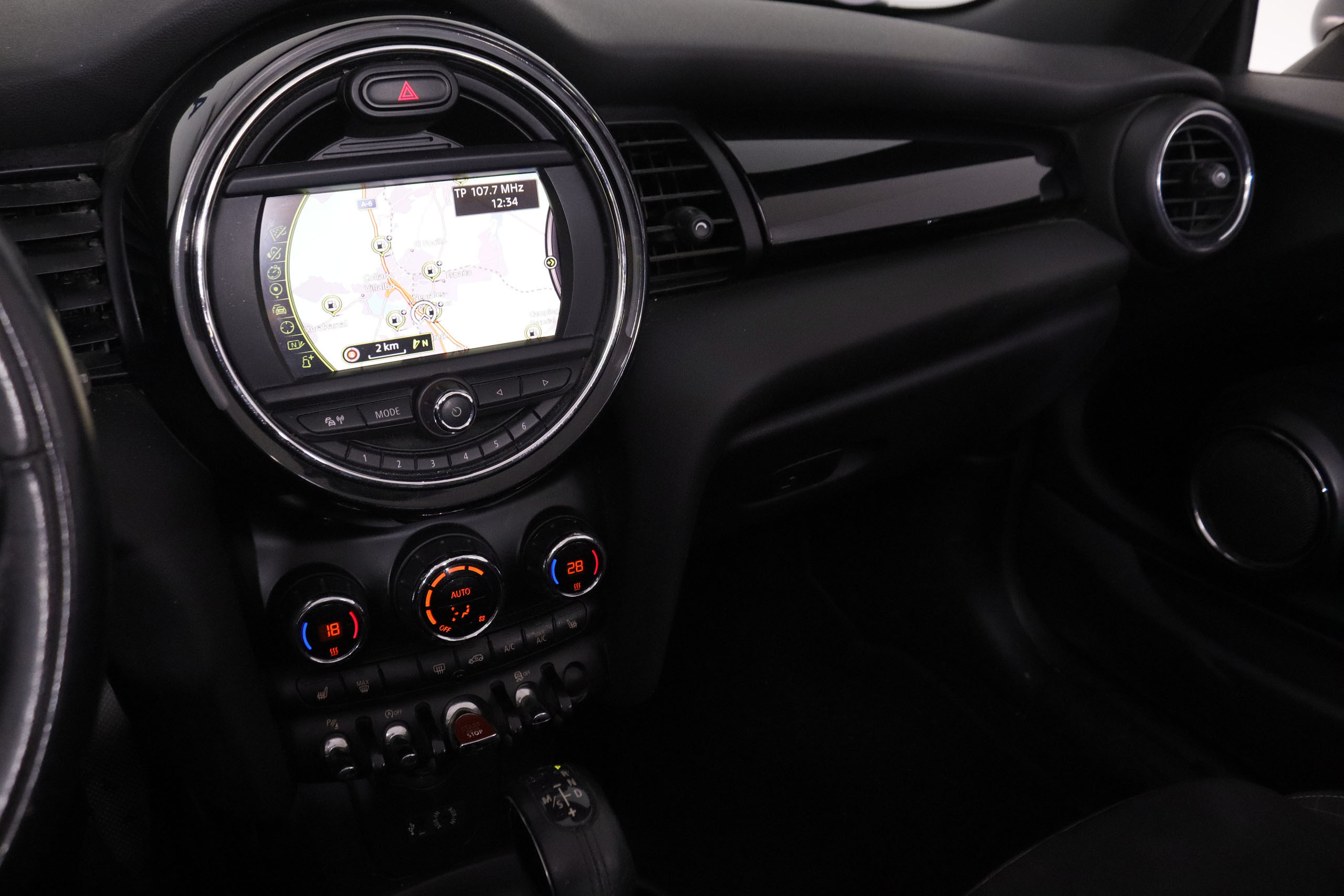 Mini Cooper Cabrio 1.5 CABRIO FINTION EXQUISITE AUTO 136CV 2P # NAVY, PARKTRONIC foto 23