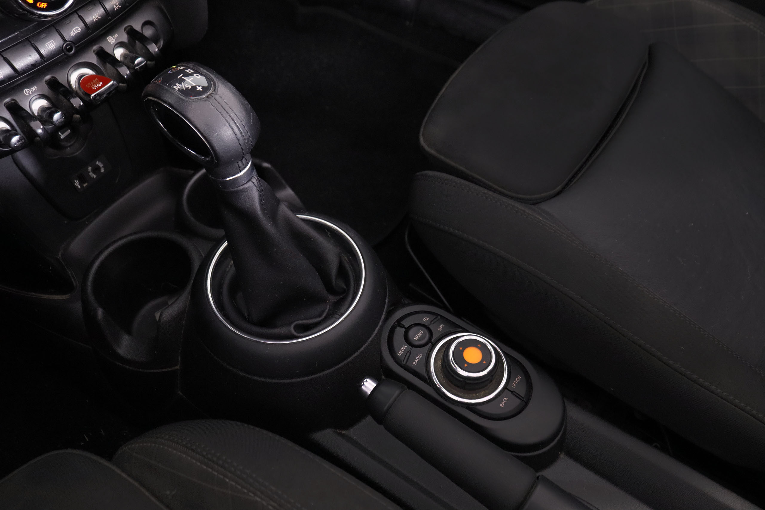 Mini Cooper Cabrio 1.5 CABRIO FINTION EXQUISITE AUTO 136CV 2P # NAVY, PARKTRONIC foto 28