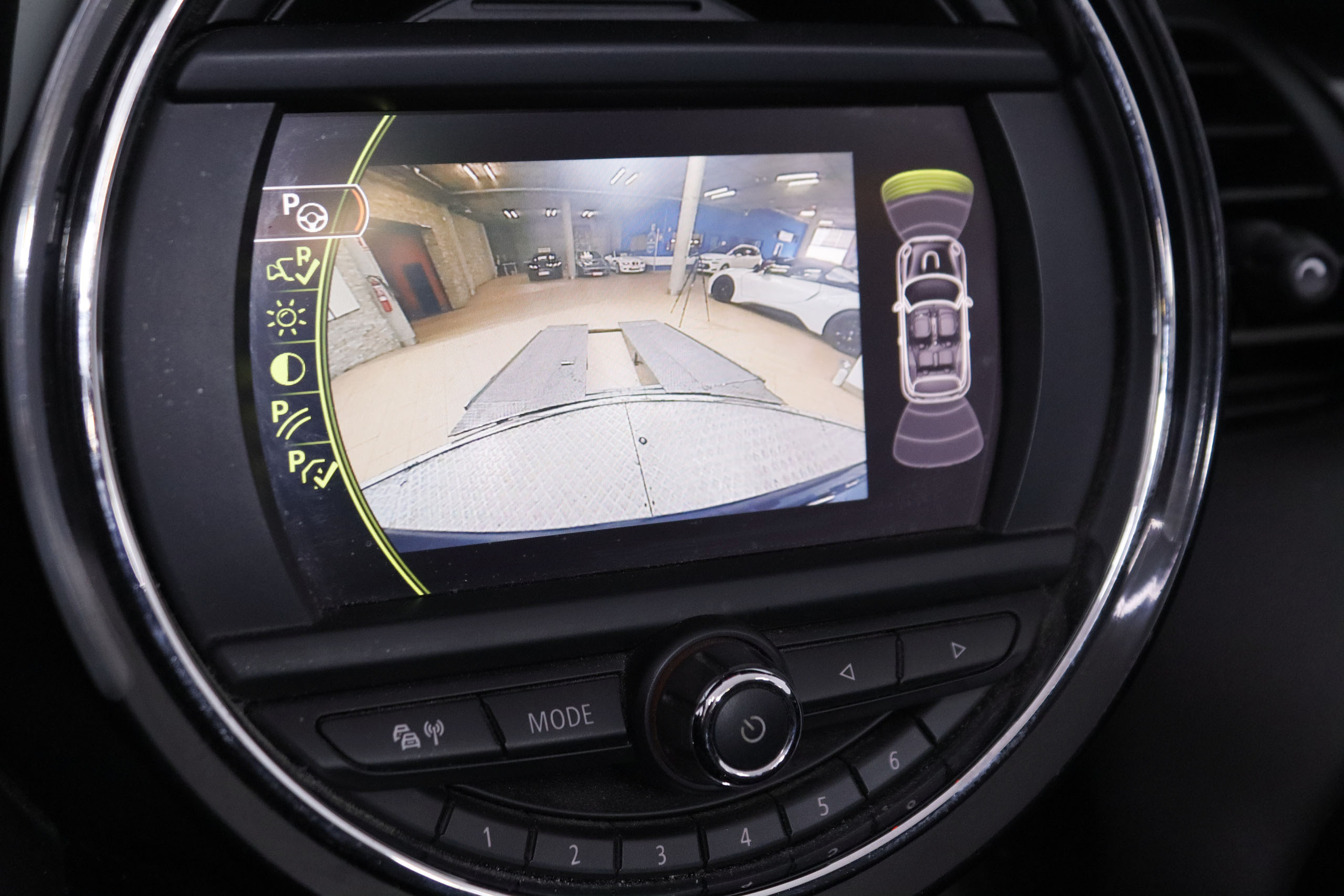 Mini Cooper Cabrio 1.5 CABRIO FINTION EXQUISITE AUTO 136CV 2P # NAVY, PARKTRONIC foto 25