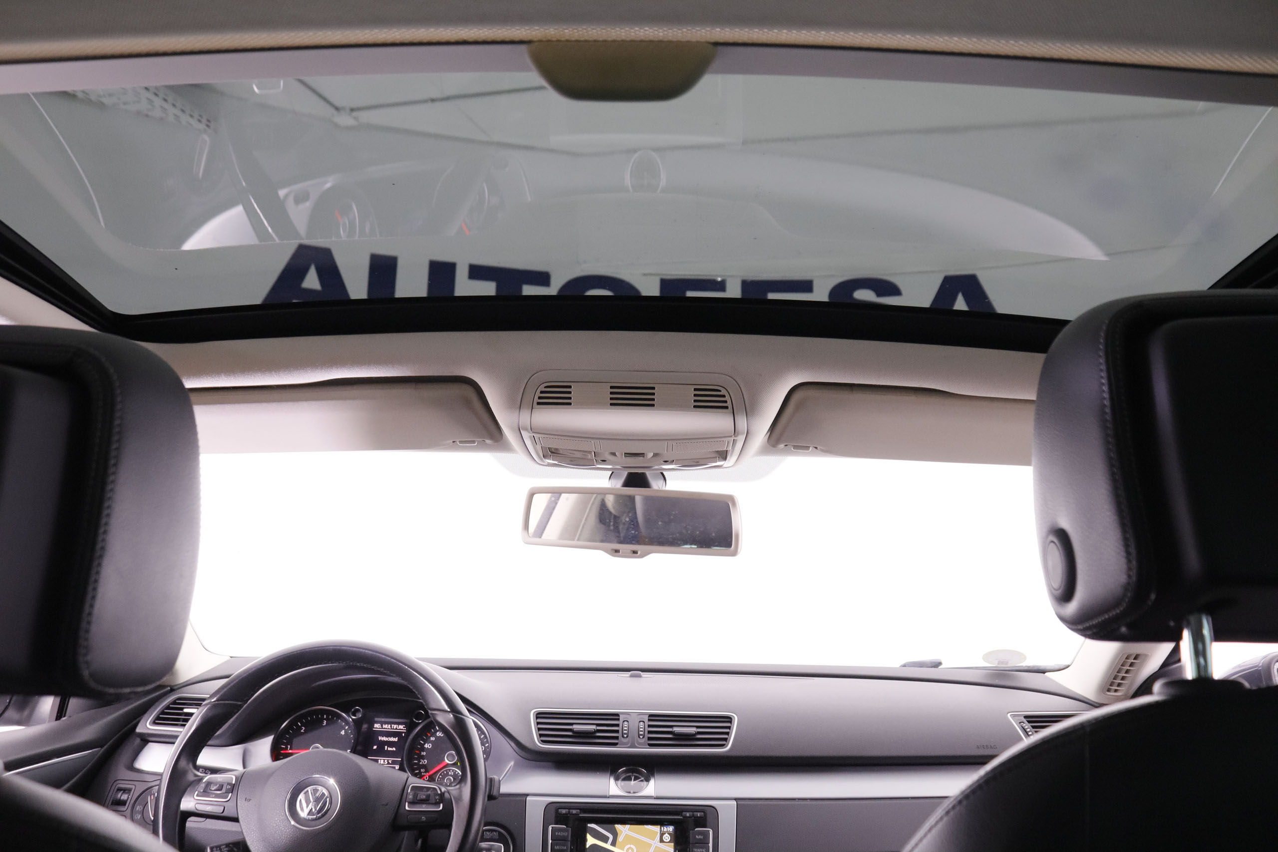 Volkswagen Cc 2.0 TDI EXCLUSIVE AUTO 140CV 4P # TECHO ELECTRICO, NAVY, PARKTRONIC foto 14