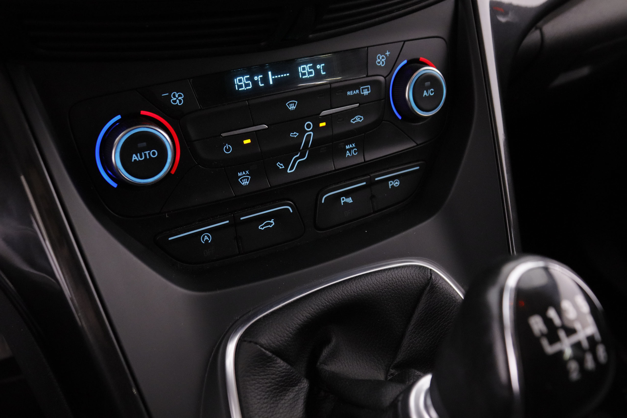 Ford C-max 1.0 ECOBOOST TITANIUM 125CV 5P # NAVY, PARKTRONIC foto 23