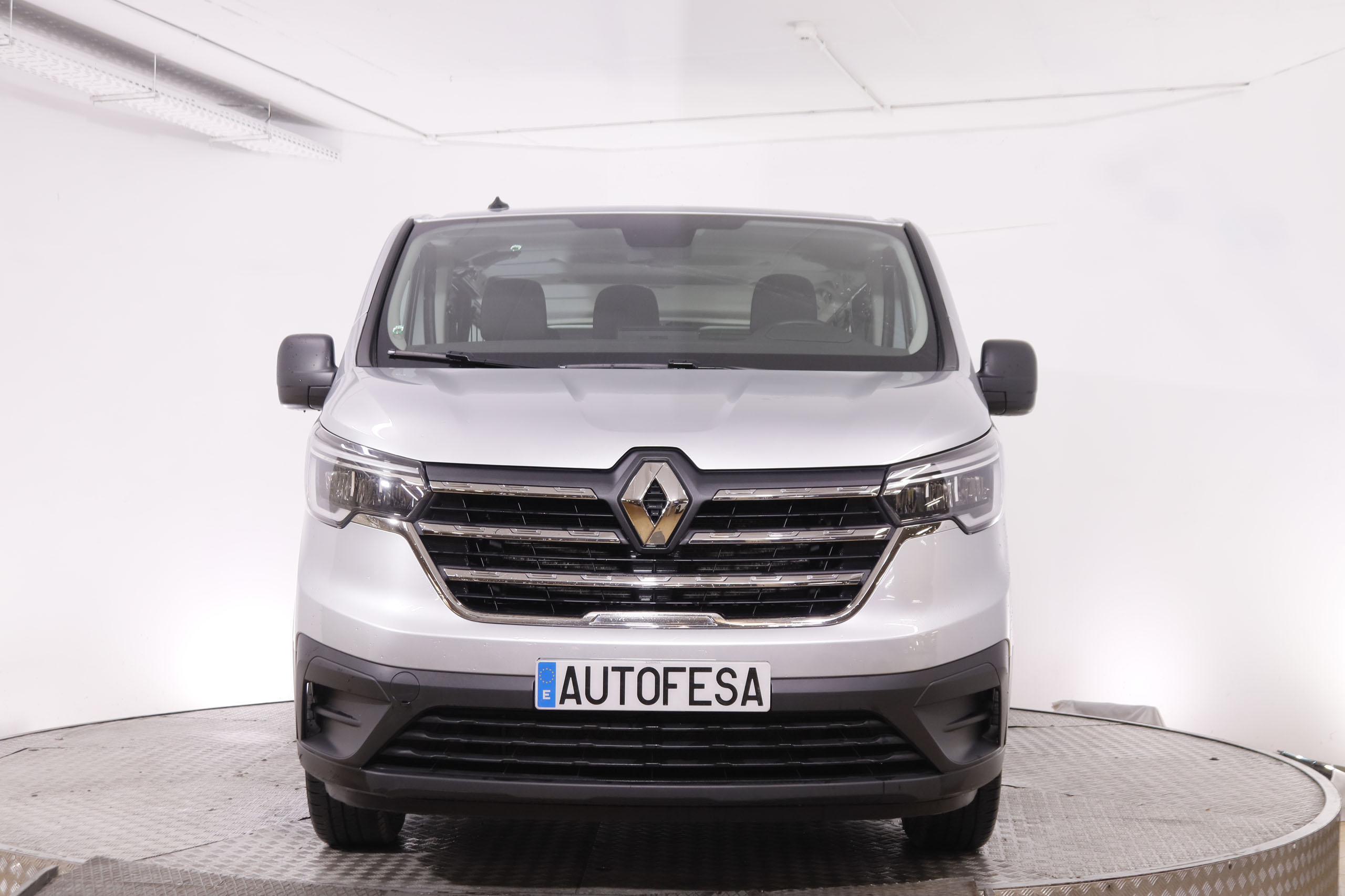Renault Trafic 2.0 DCI L2 ENERGY ZEN 150CV 9 PLAZAS 5P # IVA DEDUCIBLE, PARKTRONIC foto 2