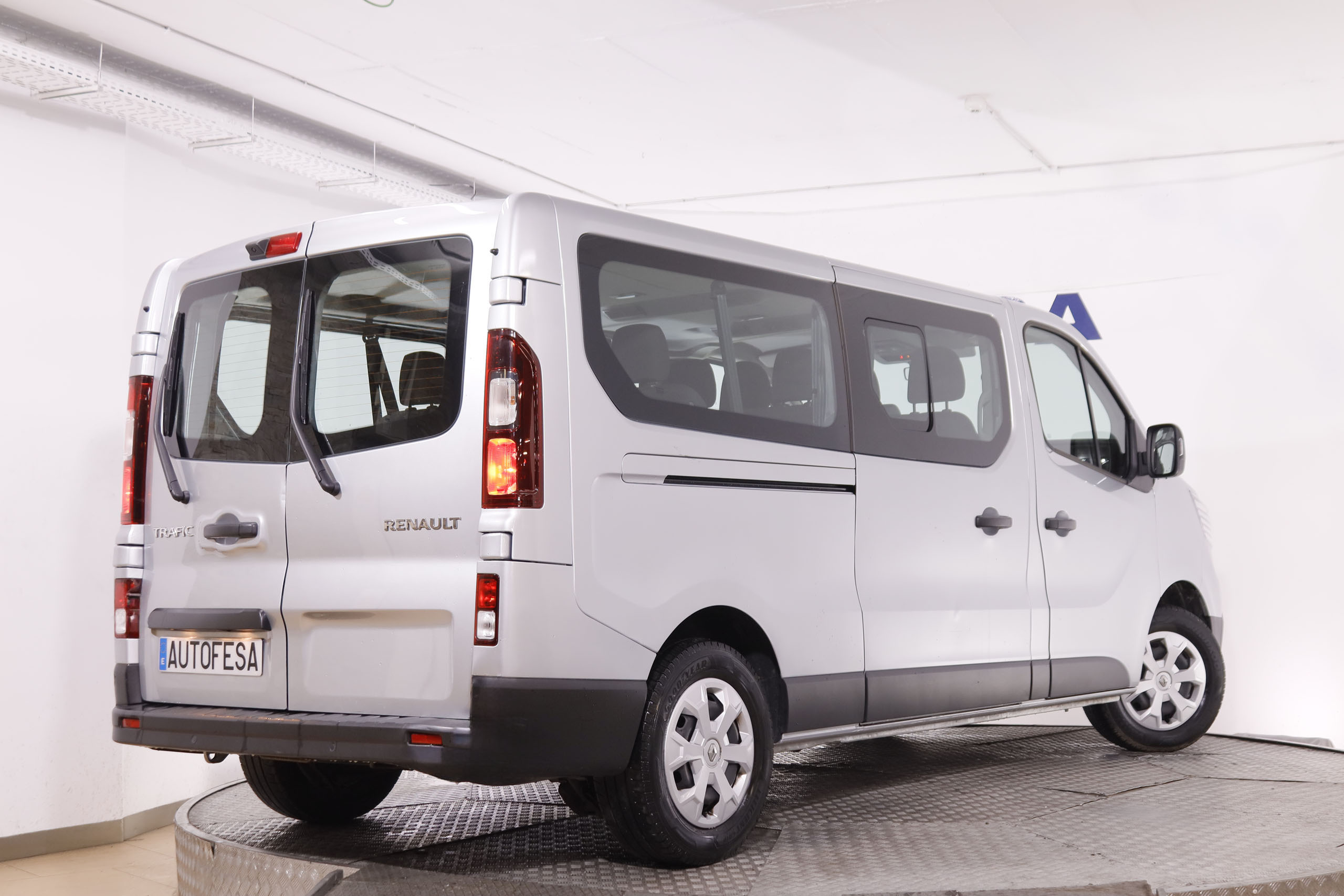 Renault Trafic 2.0 DCI L2 ENERGY ZEN 150CV 9 PLAZAS 5P # IVA DEDUCIBLE, PARKTRONIC foto 7