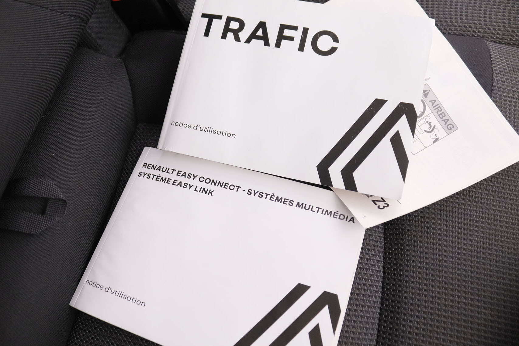 Renault Trafic 2.0 DCI L2 ENERGY ZEN 150CV 9 PLAZAS 5P # IVA DEDUCIBLE, PARKTRONIC foto 27