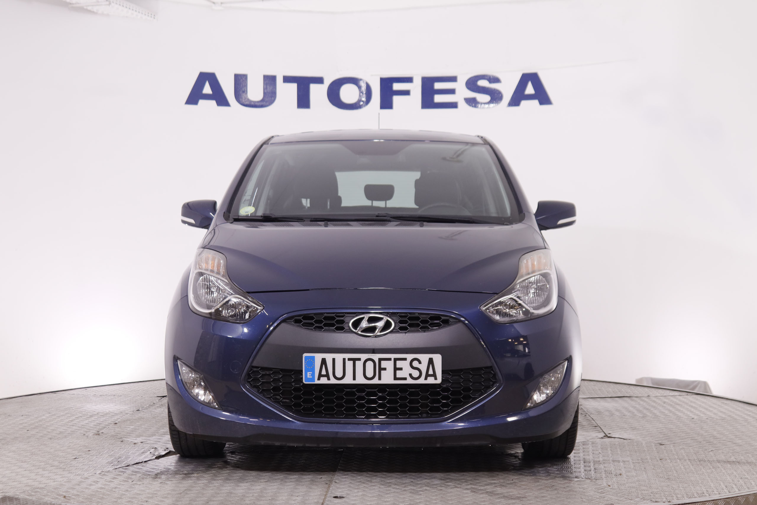 Hyundai Ix20 1.6 CRDI 115CV STYLE 5P # NAVY,CAMARA TRASERA,PARKTRONIC foto 2