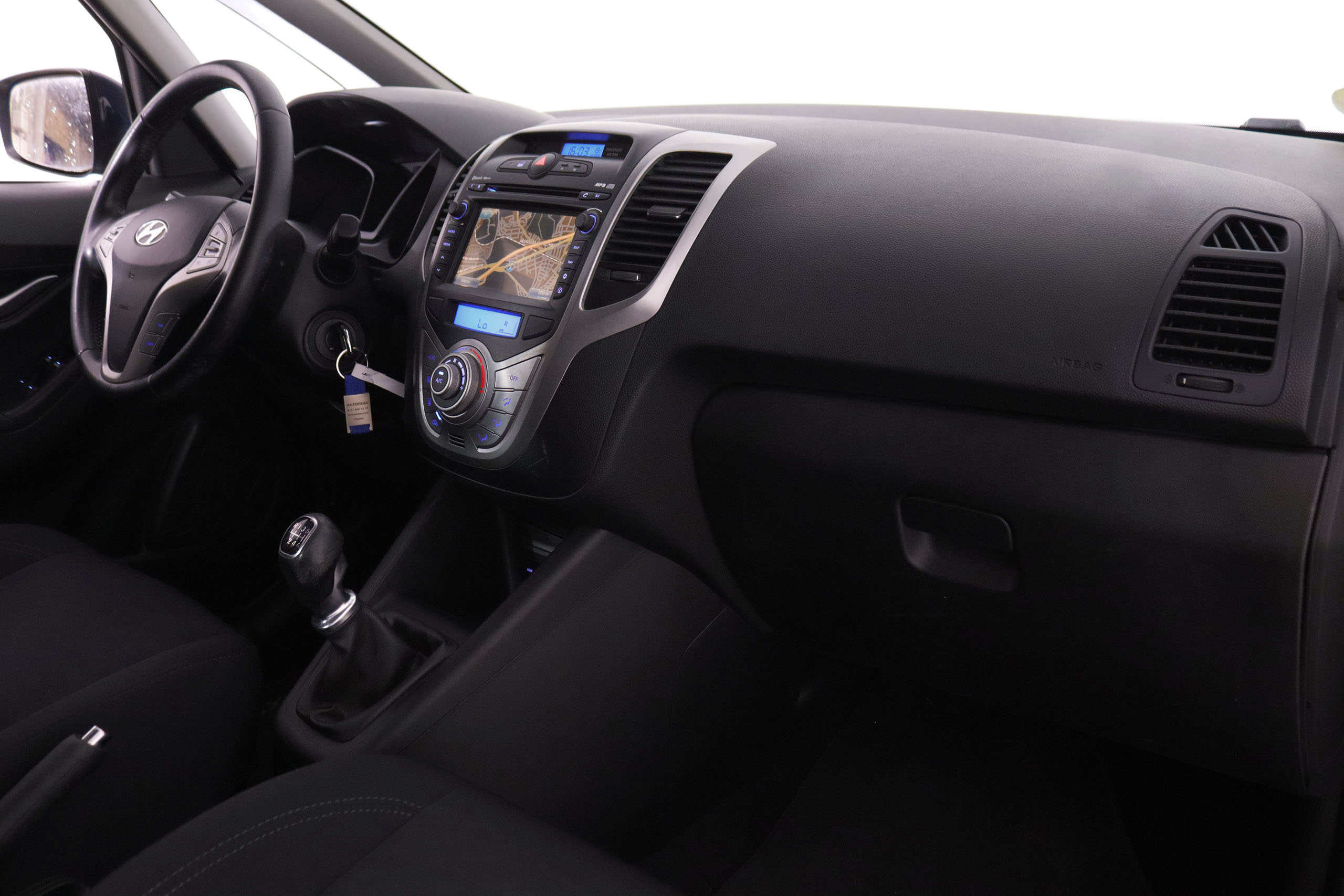 Hyundai Ix20 1.6 CRDI 115CV STYLE 5P # NAVY,CAMARA TRASERA,PARKTRONIC foto 15