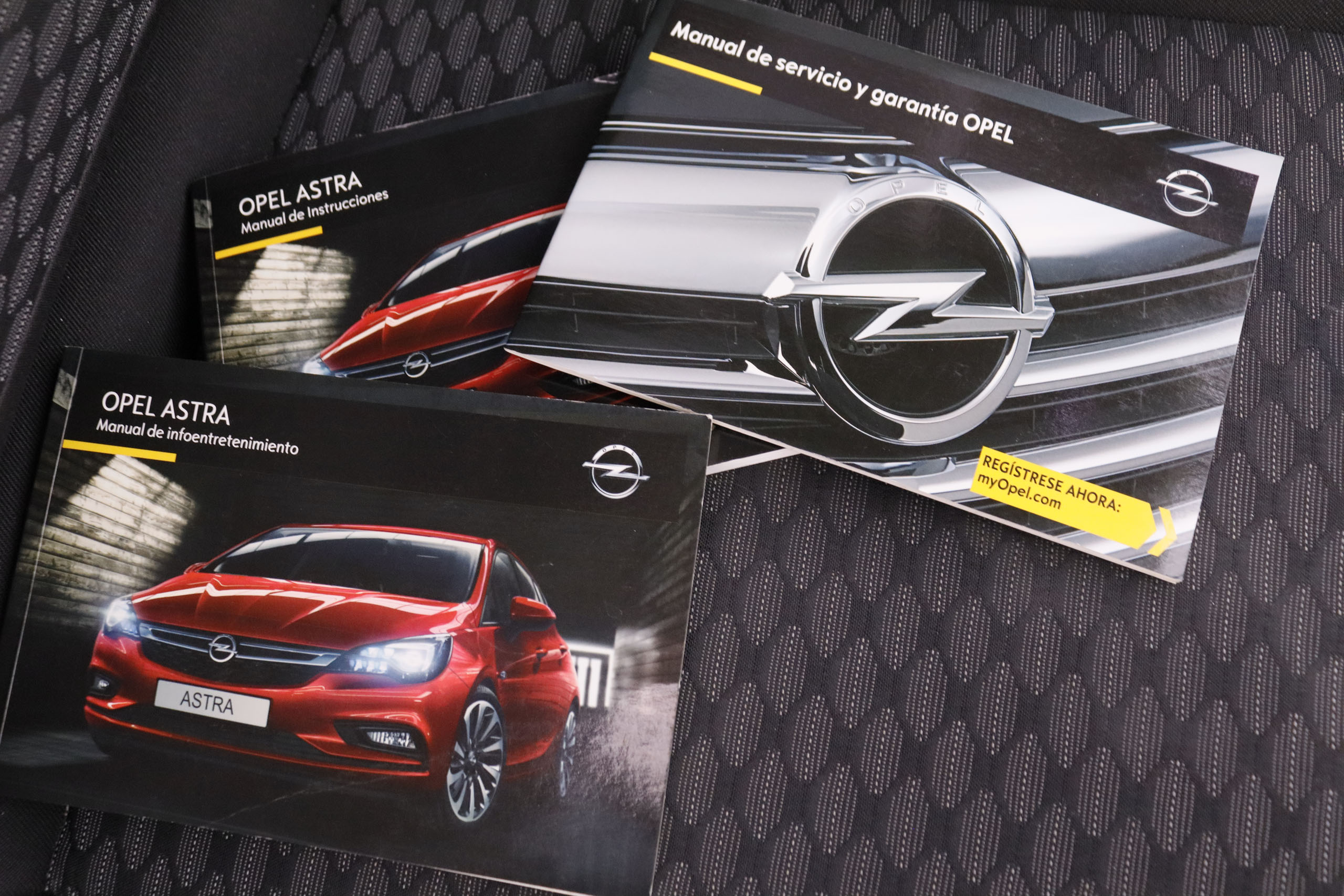 Opel Astra 1.6 CDTI 110CV BUSINESS 5P # LIBRO REVISION foto 22
