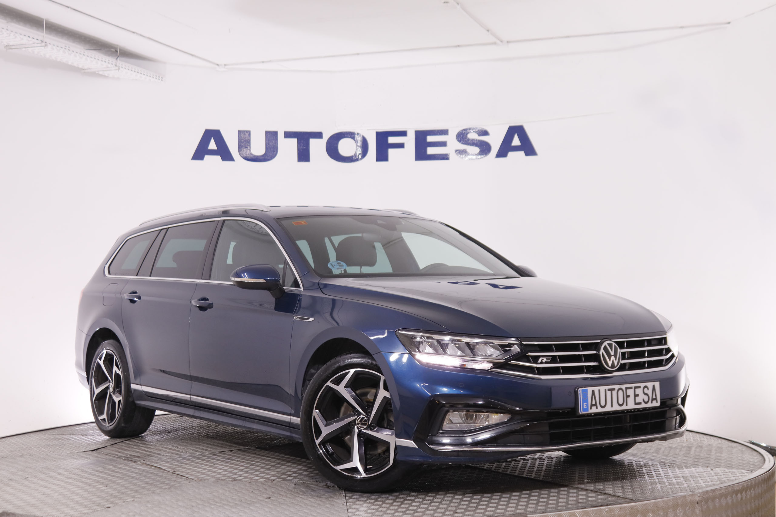 Volkswagen Passat VARIANT 2.0 TDI DSG R LINE AUTO 150CV 5P # IVA DEDUCIBLE, CUERO, NAVY, PARKTRONIC - Foto 3
