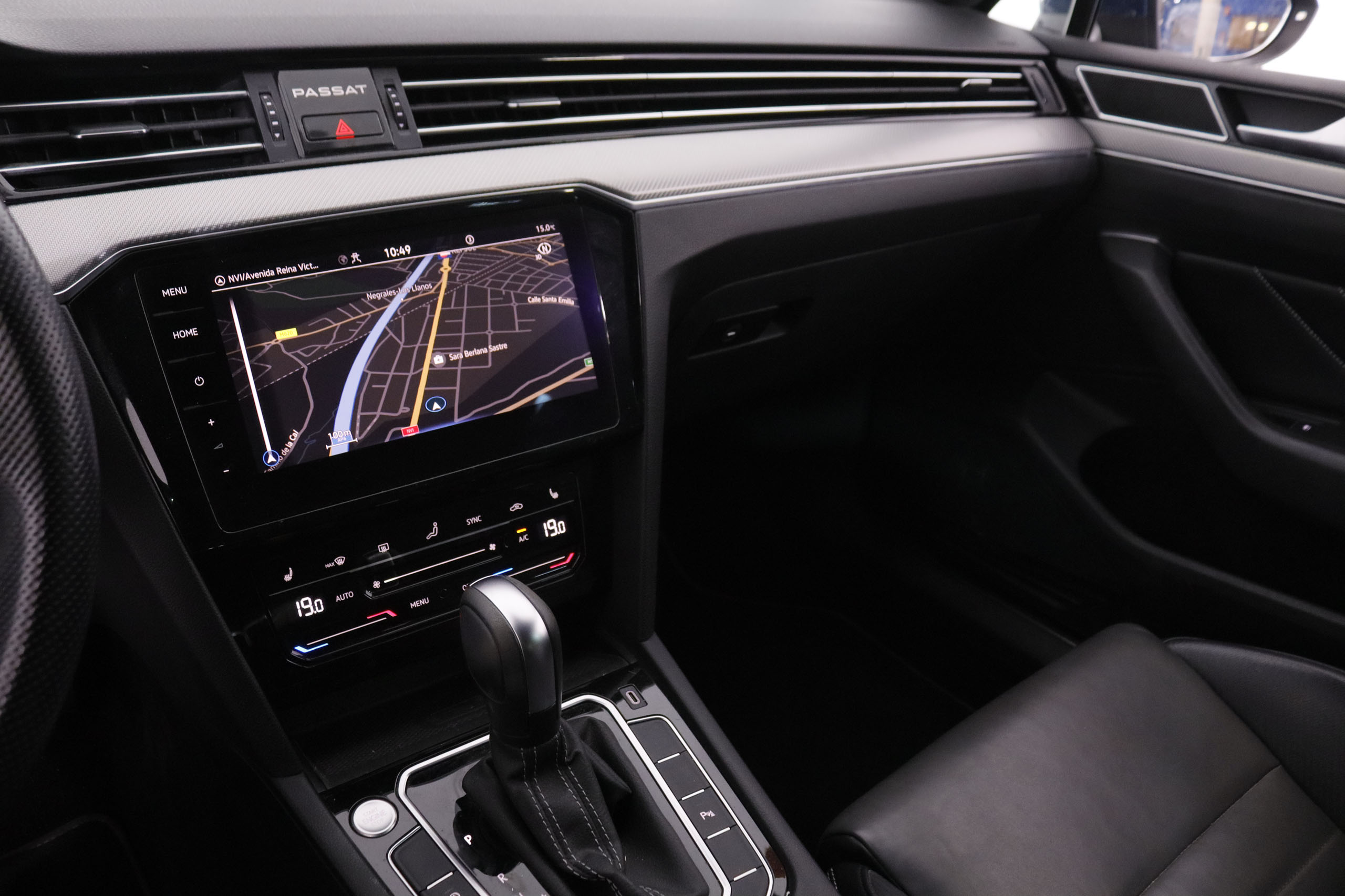 Volkswagen Passat VARIANT 2.0 TDI DSG R LINE AUTO 150CV 5P # IVA DEDUCIBLE, CUERO, NAVY, PARKTRONIC foto 19