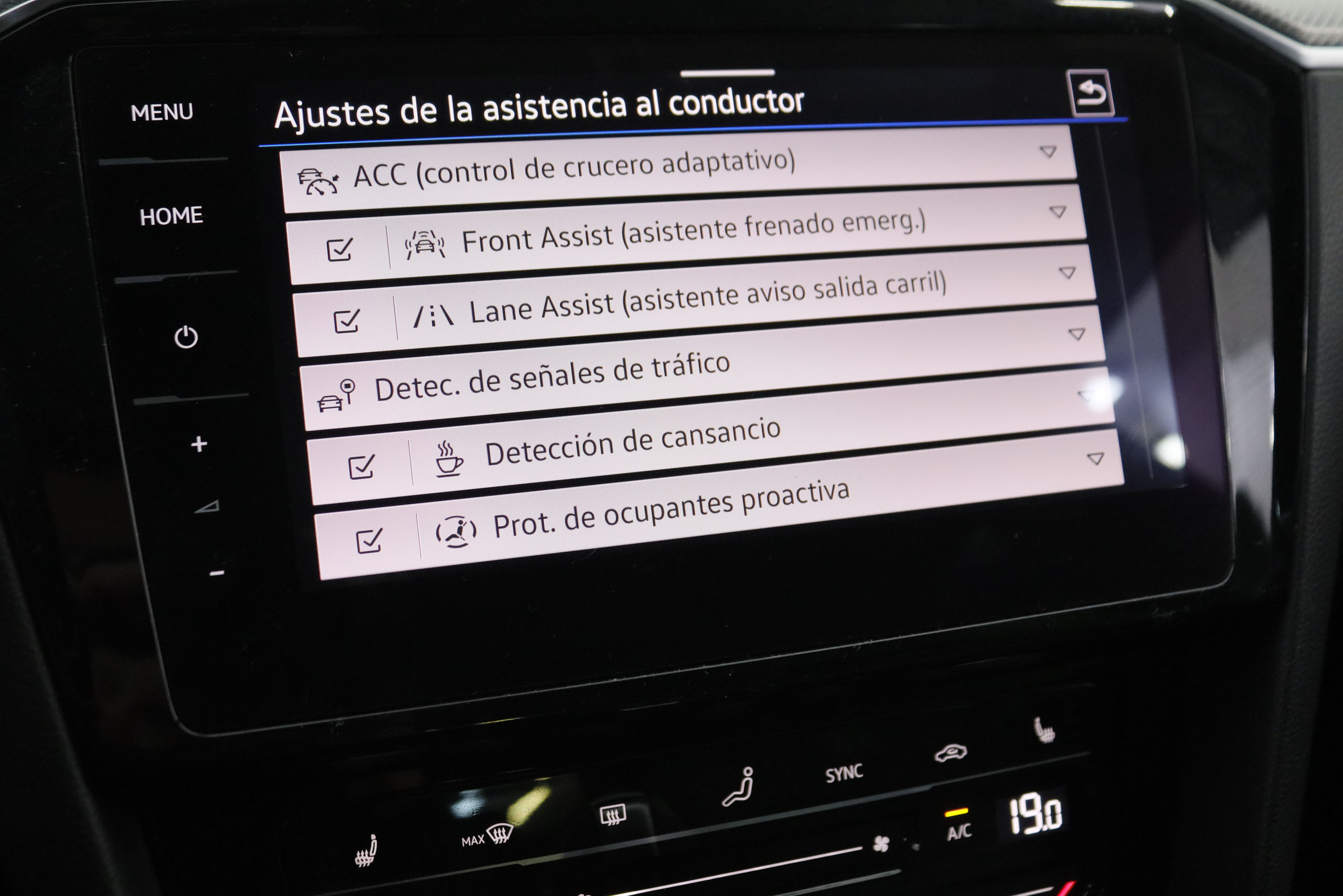 Volkswagen Passat VARIANT 2.0 TDI DSG R LINE AUTO 150CV 5P # IVA DEDUCIBLE, CUERO, NAVY, PARKTRONIC foto 22