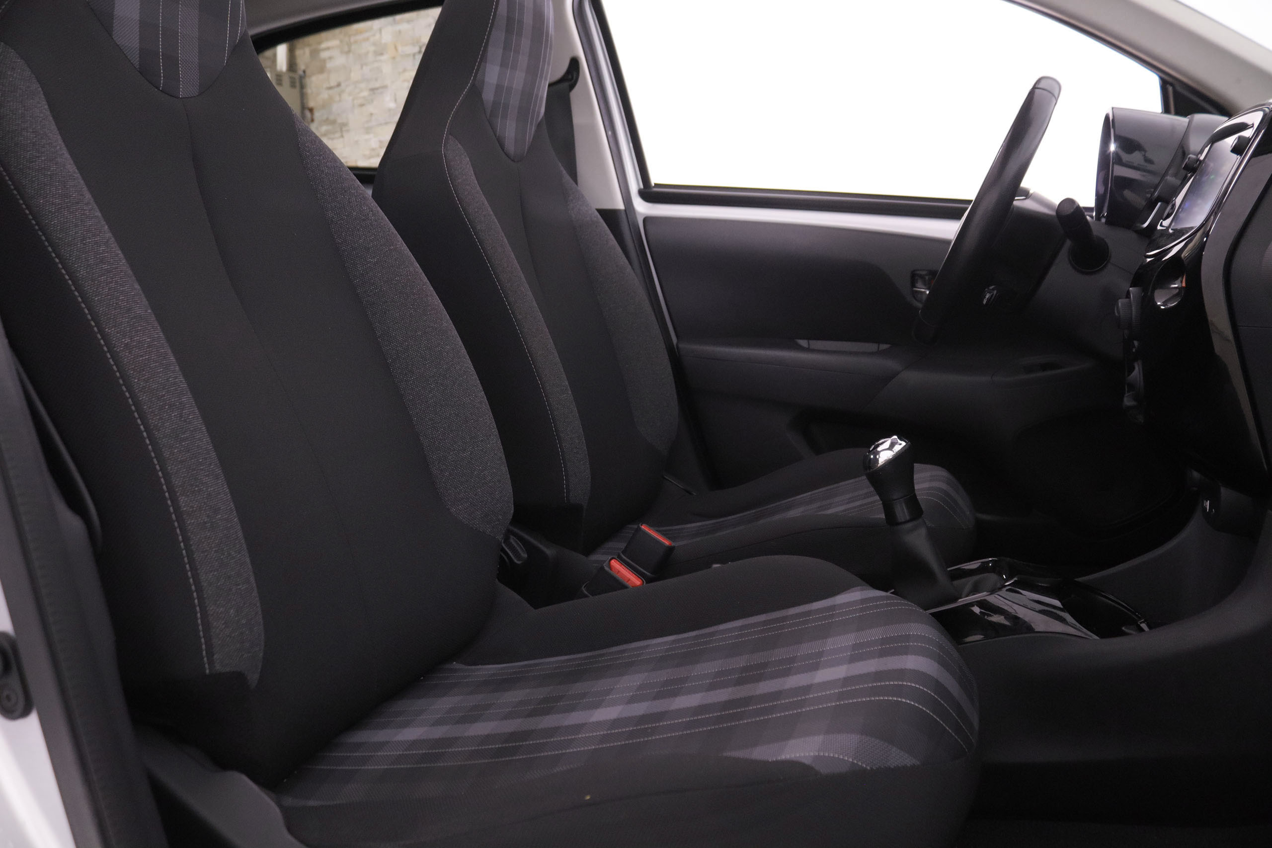 Peugeot 108 1.0 VTI TOP! 72CV 5P # TECHO - Foto 24