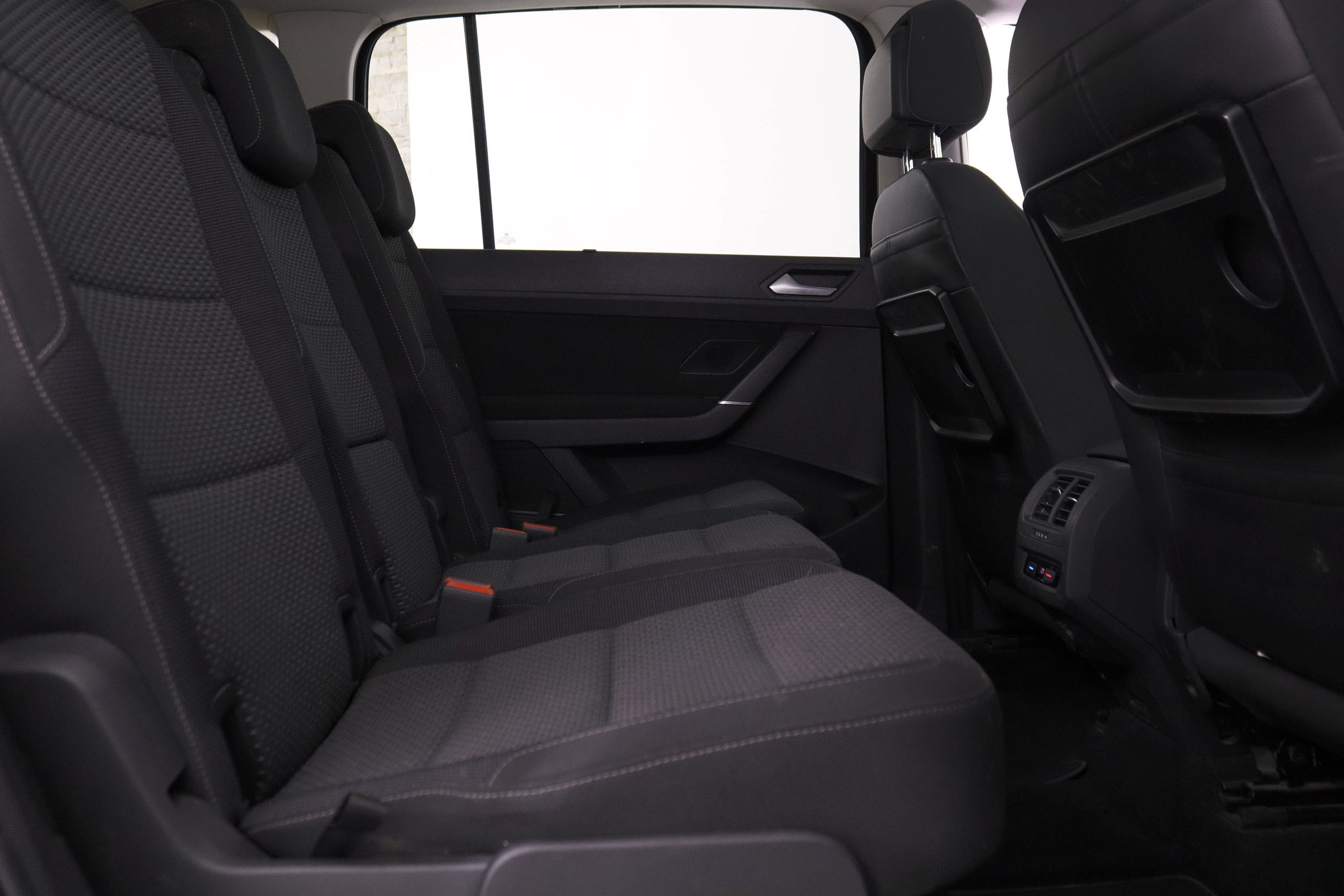 Volkswagen Touran 1.4 TSI DSG7 CONFORLINE AUTO 150CV 7PLAZAS 5P # PARKTRONIC foto 25