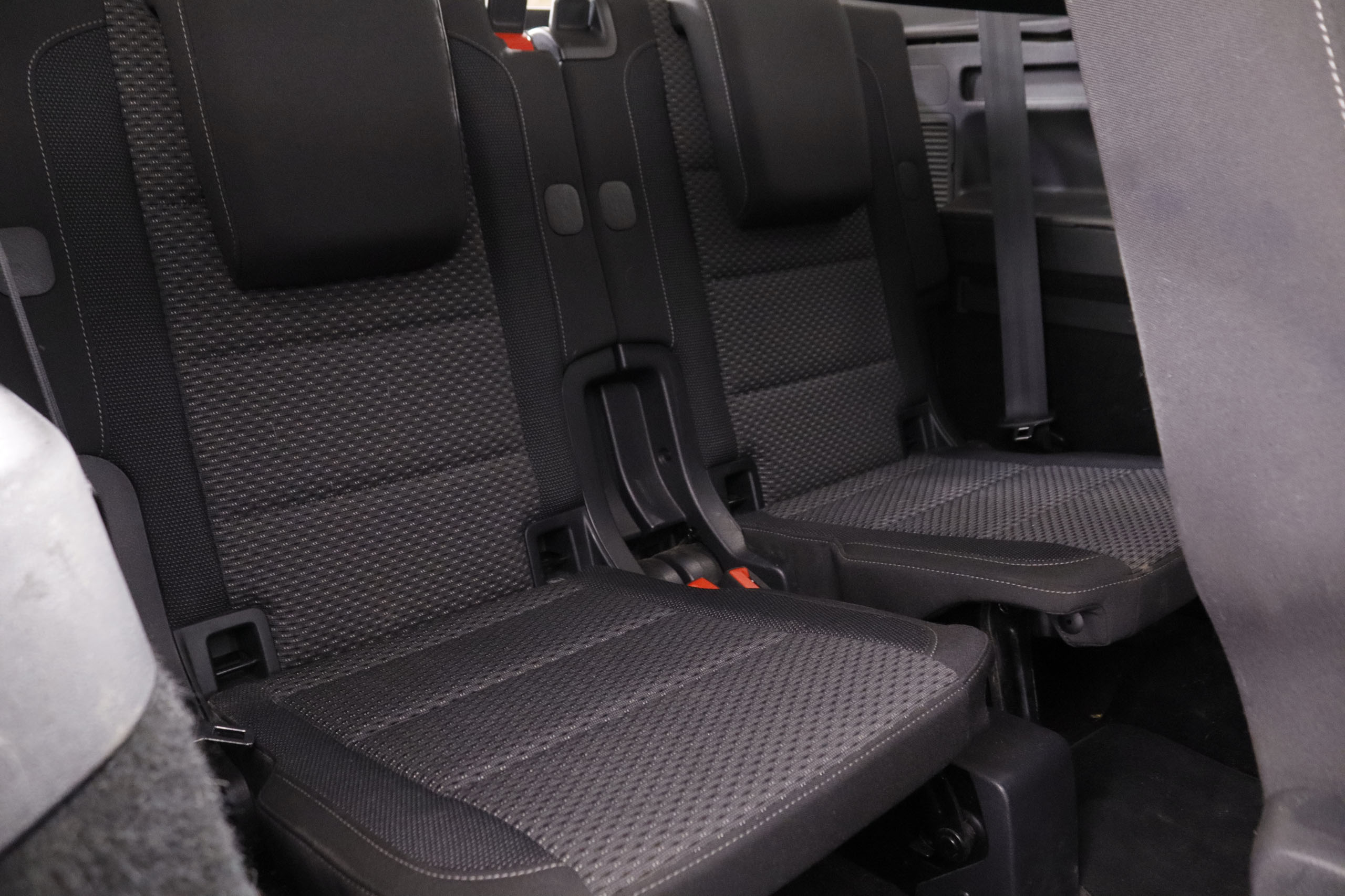 Volkswagen Touran 1.4 TSI DSG7 CONFORLINE AUTO 150CV 7PLAZAS 5P # PARKTRONIC foto 26