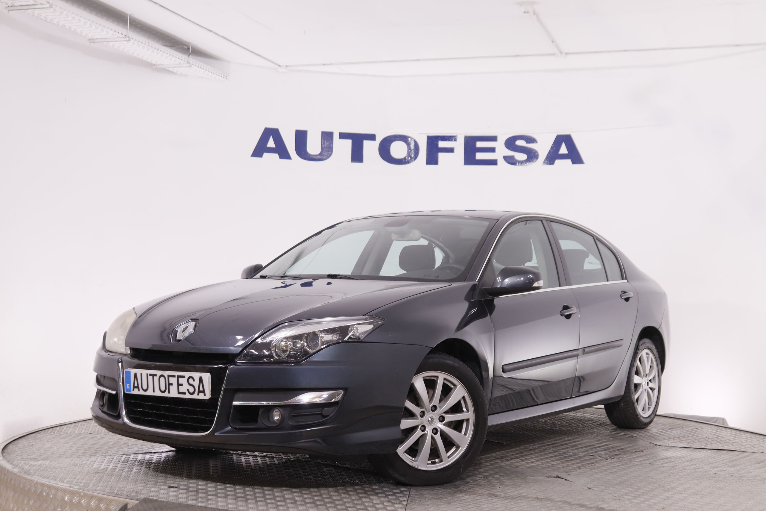 Renault Laguna 2.0 DCI ENERGY DYNAMIC TOMTOM 130CV 5P # NAVY, PARKTRONIC foto 1