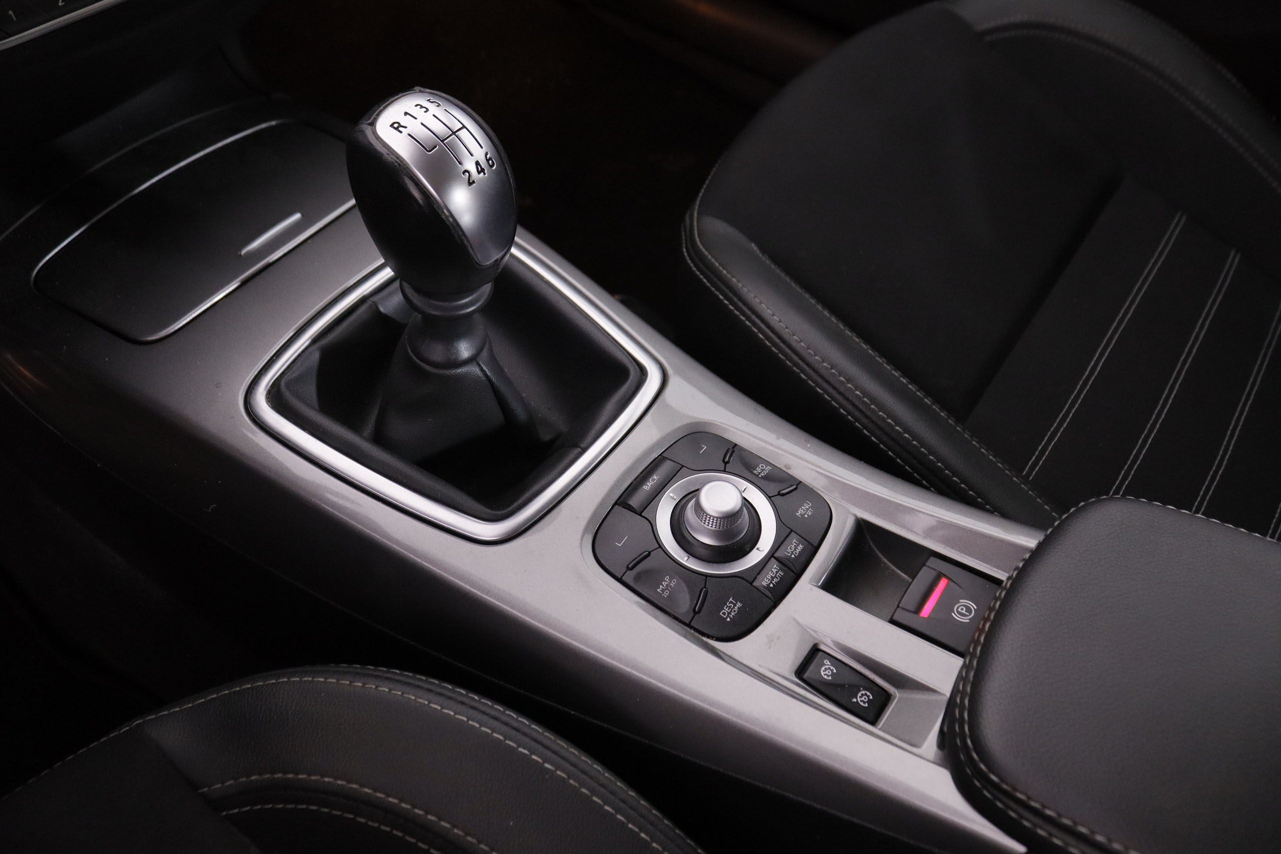 Renault Laguna 2.0 DCI ENERGY DYNAMIC TOMTOM 130CV 5P # NAVY, PARKTRONIC foto 20