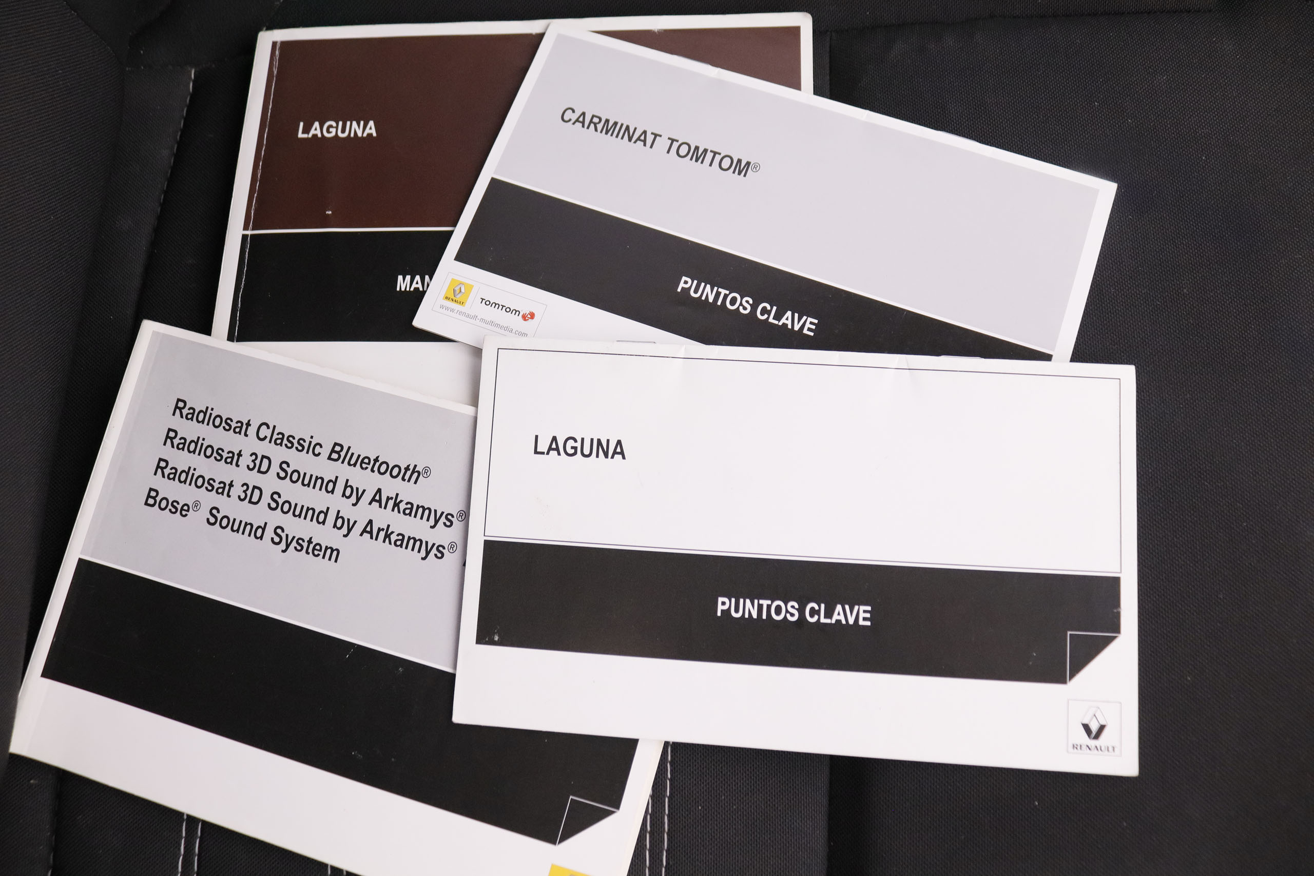 Renault Laguna 2.0 DCI ENERGY DYNAMIC TOMTOM 130CV 5P # NAVY, PARKTRONIC foto 25