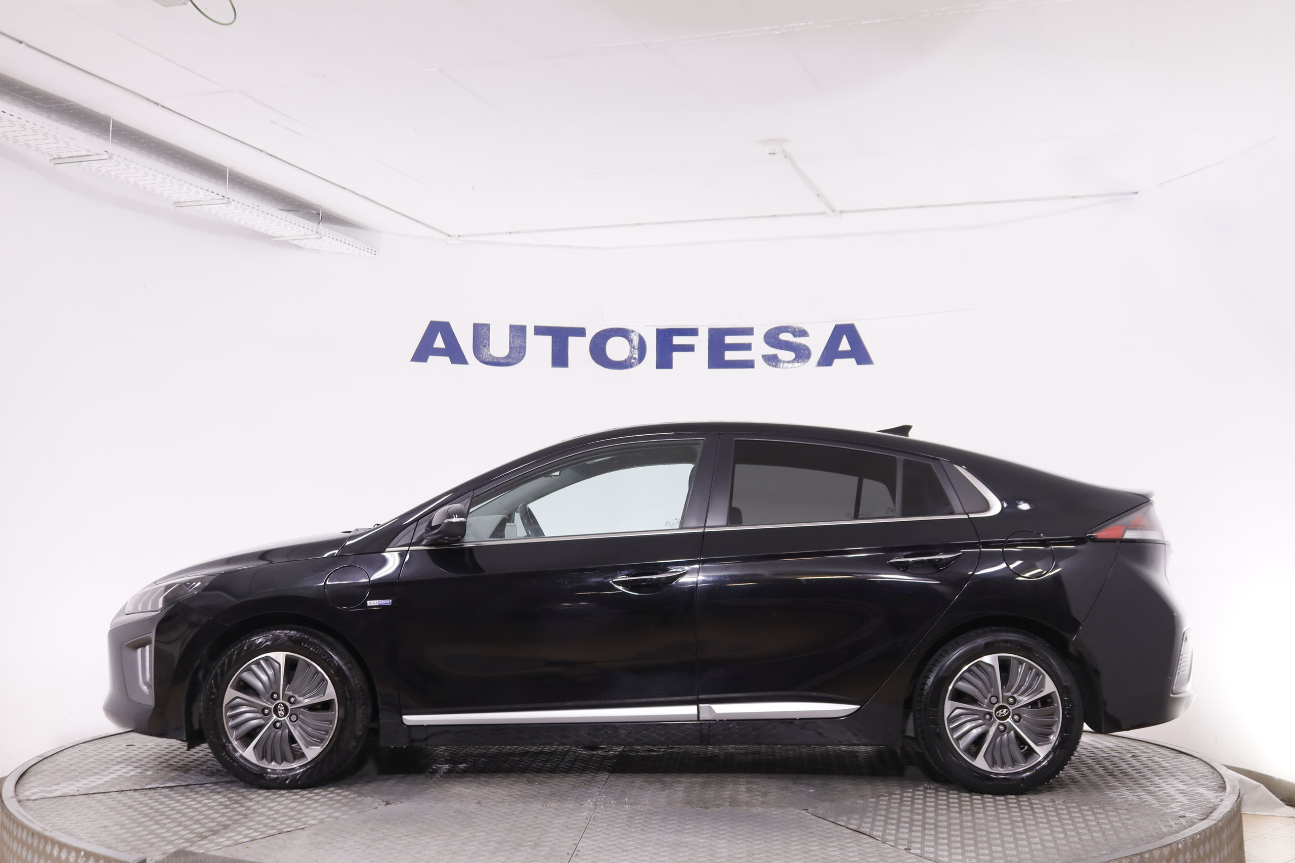 Hyundai Ioniq 1.6 PHEV PLUG IN TECNO AUTO 141CV 5P # CUERO, NAVY, PARKTRONIC foto 9