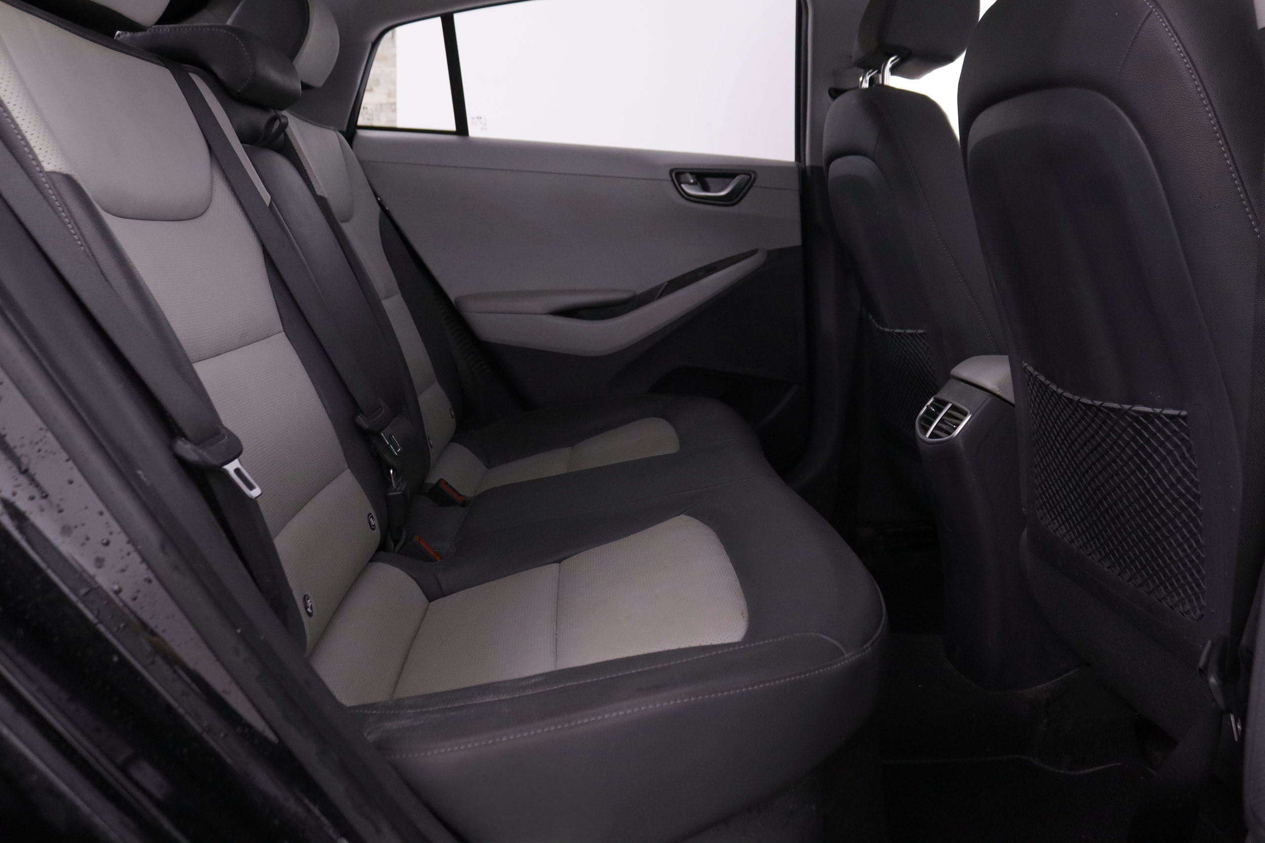 Hyundai Ioniq 1.6 PHEV PLUG IN TECNO AUTO 141CV 5P # CUERO, NAVY, PARKTRONIC foto 28